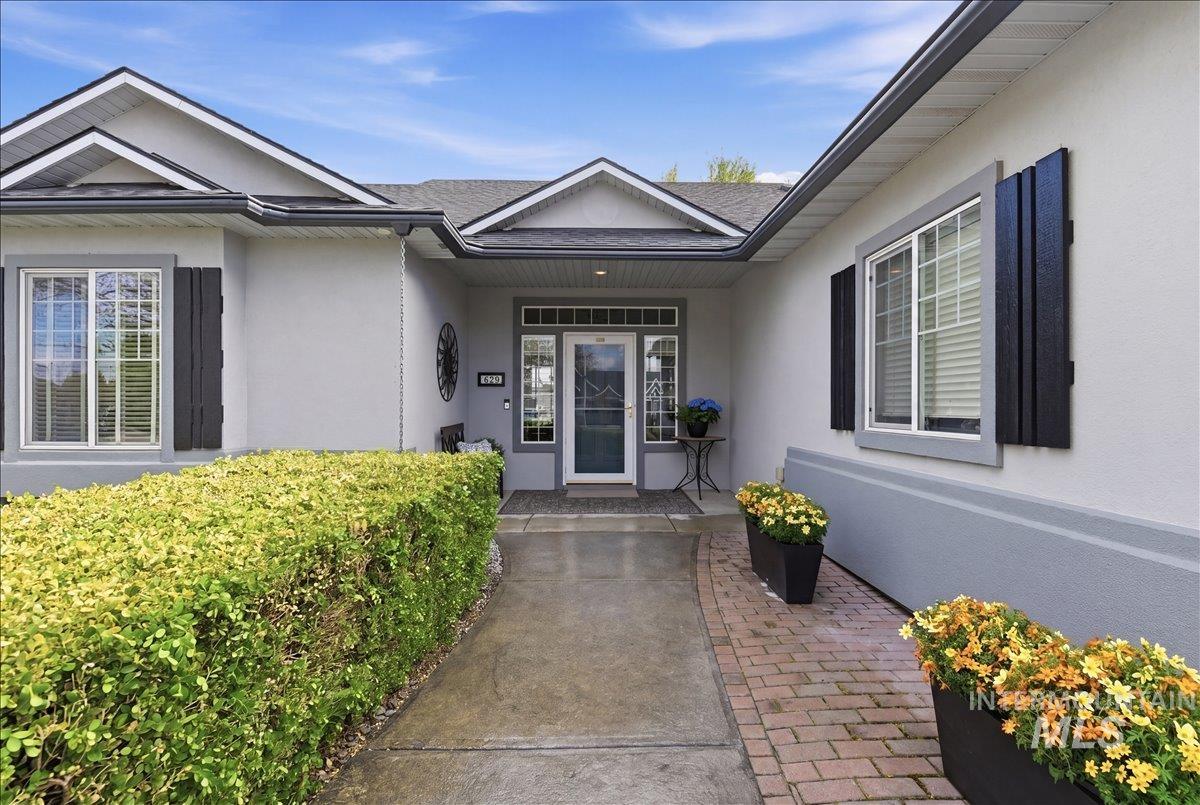 620 E Sable Ridge Dr, Kuna, Idaho 83634, 3 Bedrooms, 2 Bathrooms, Residential For Sale, Price $459,900,MLS 98983465