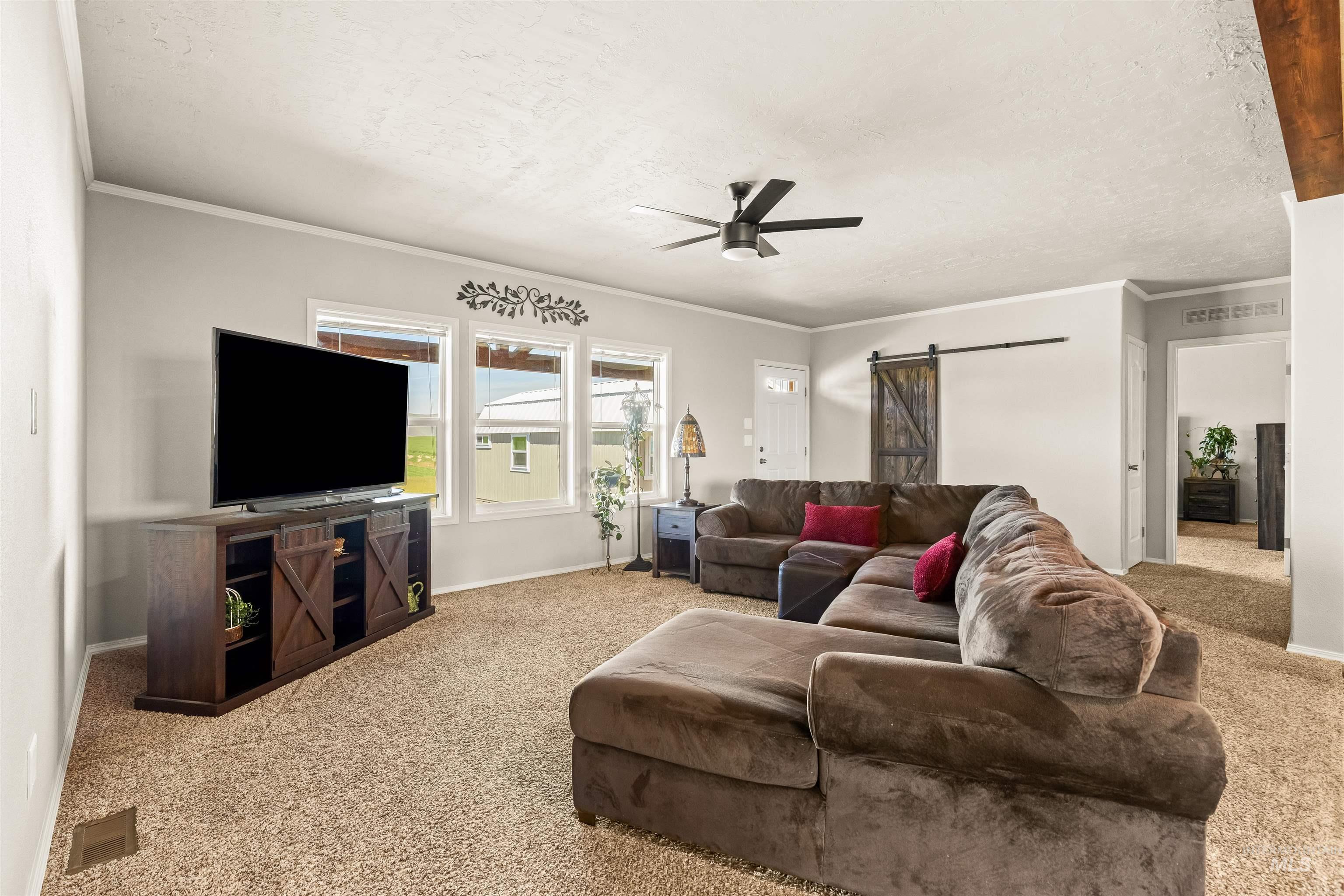 1555 Amity Lane, Clarkston, Washington 99403, 3 Bedrooms, 2 Bathrooms, Residential For Sale, Price $699,000, 98983466