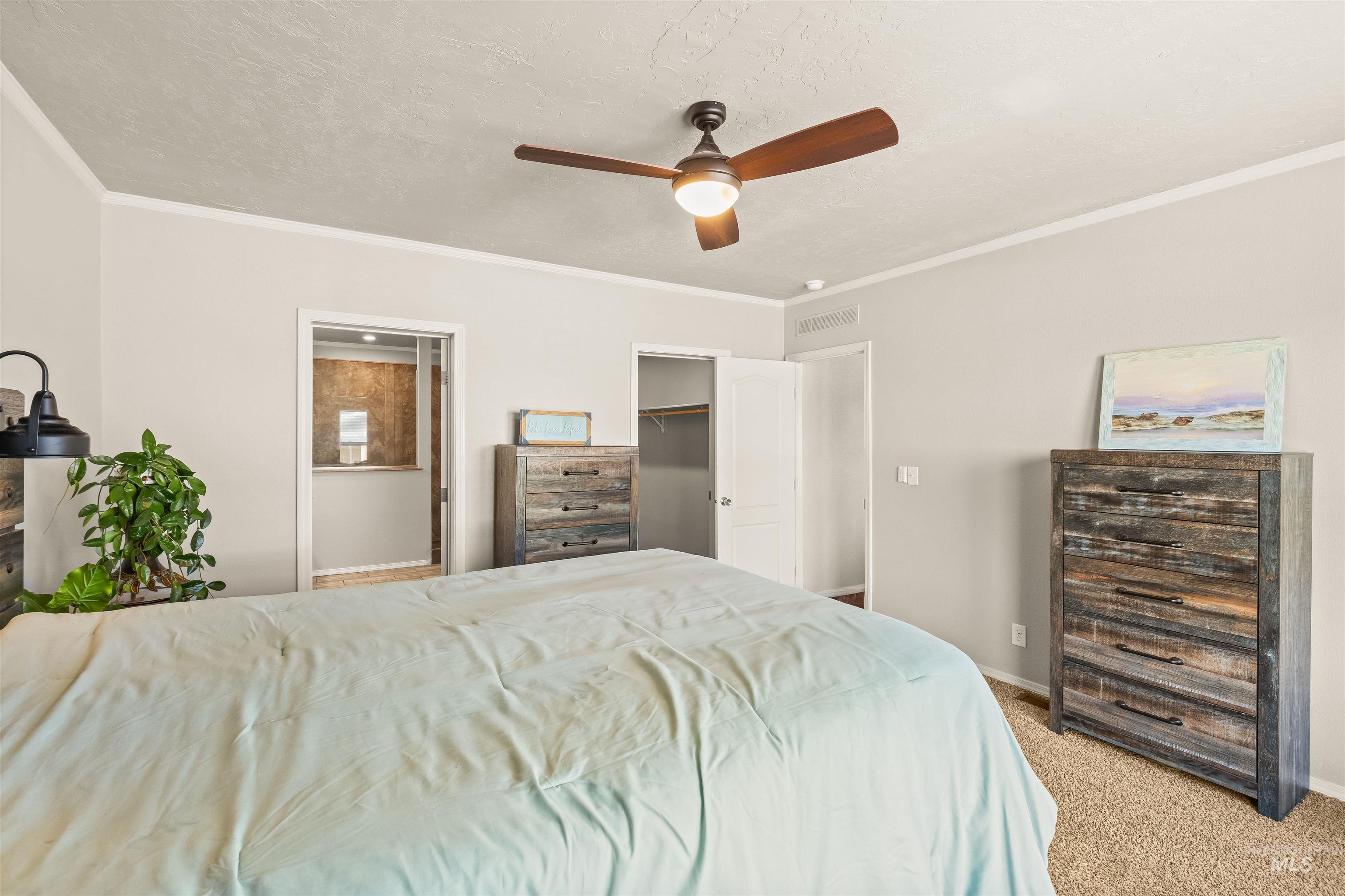 1555 Amity Lane, Clarkston, Washington 99403, 3 Bedrooms, 2 Bathrooms, Residential For Sale, Price $699,000, 98983466