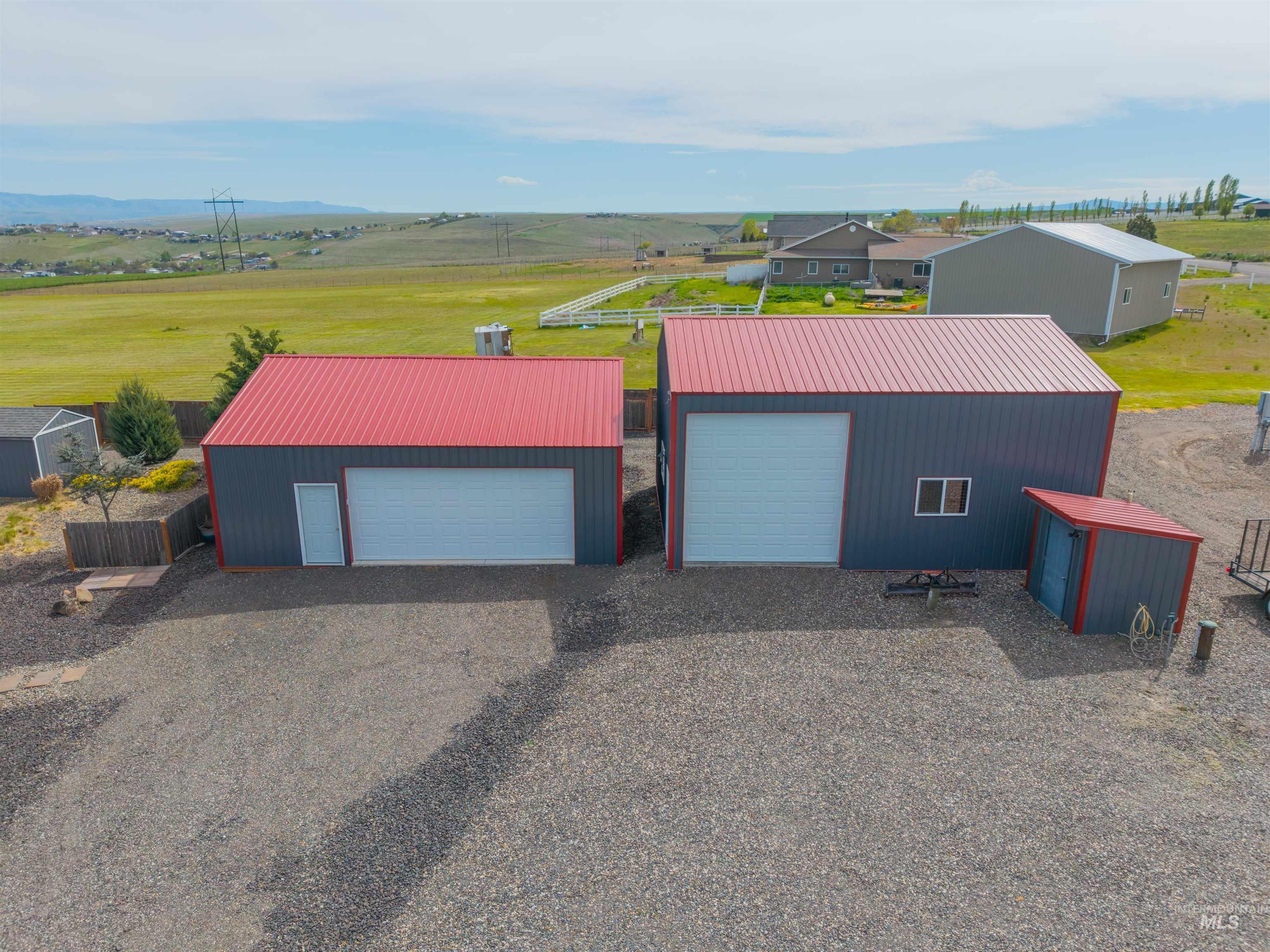 1555 Amity Lane, Clarkston, Washington 99403, 3 Bedrooms, 2 Bathrooms, Residential For Sale, Price $699,000, 98983466