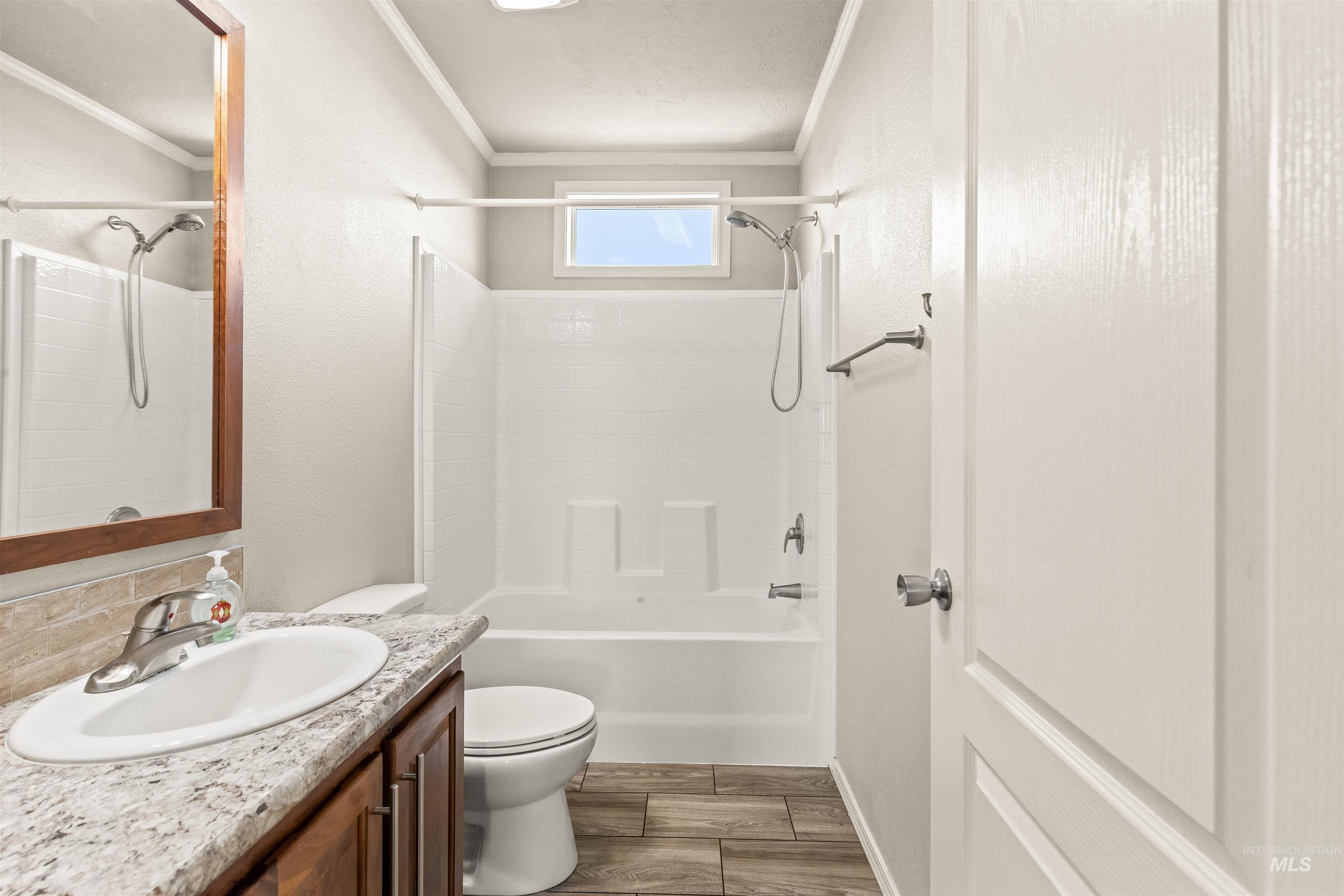 1555 Amity Lane, Clarkston, Washington 99403, 3 Bedrooms, 2 Bathrooms, Residential For Sale, Price $699,000, 98983466