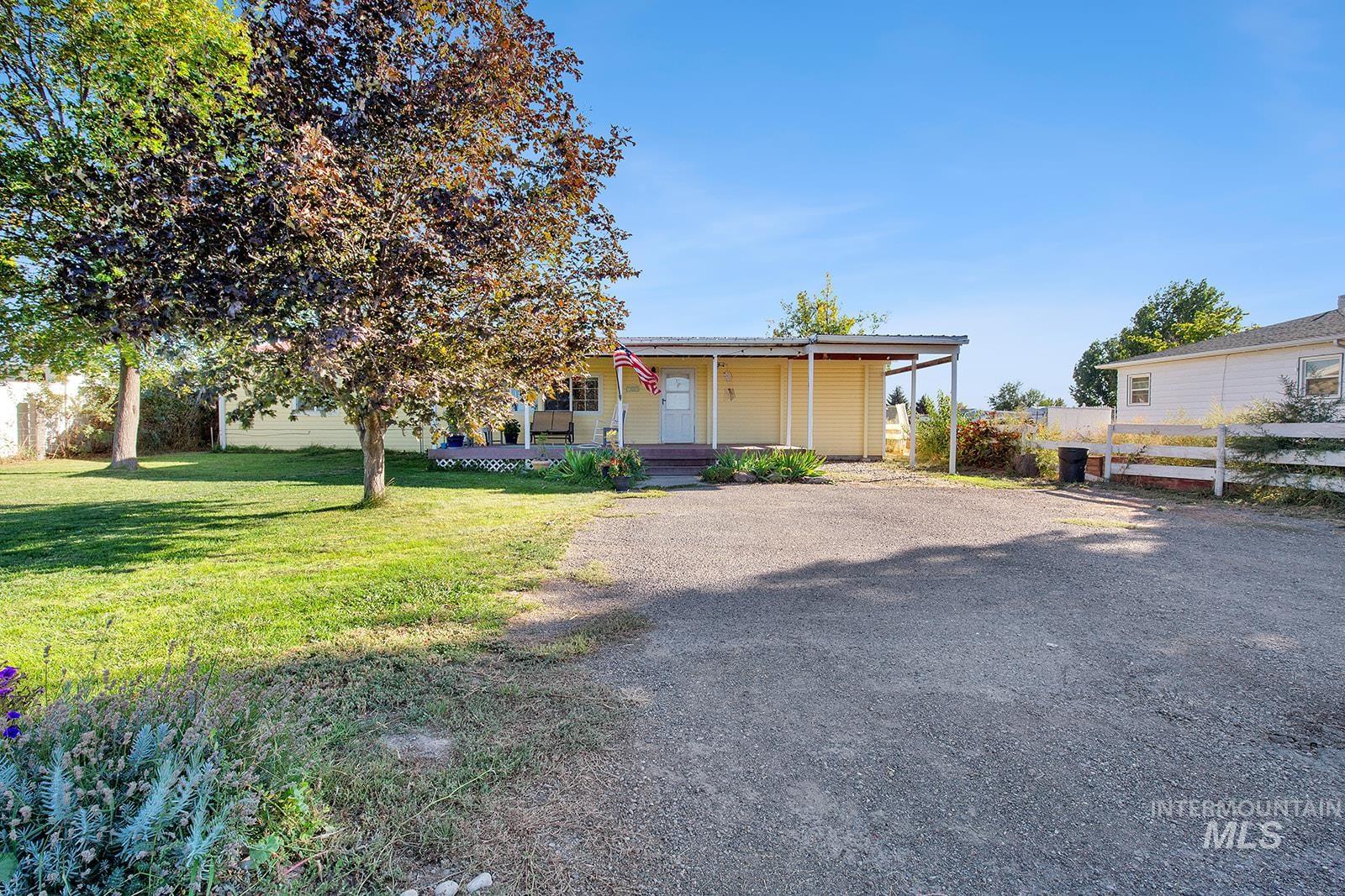 711 W Polk St, Kimberly, Idaho 83301, 3 Bedrooms, 2 Bathrooms, Residential For Sale, Price $290,000,MLS 98983467