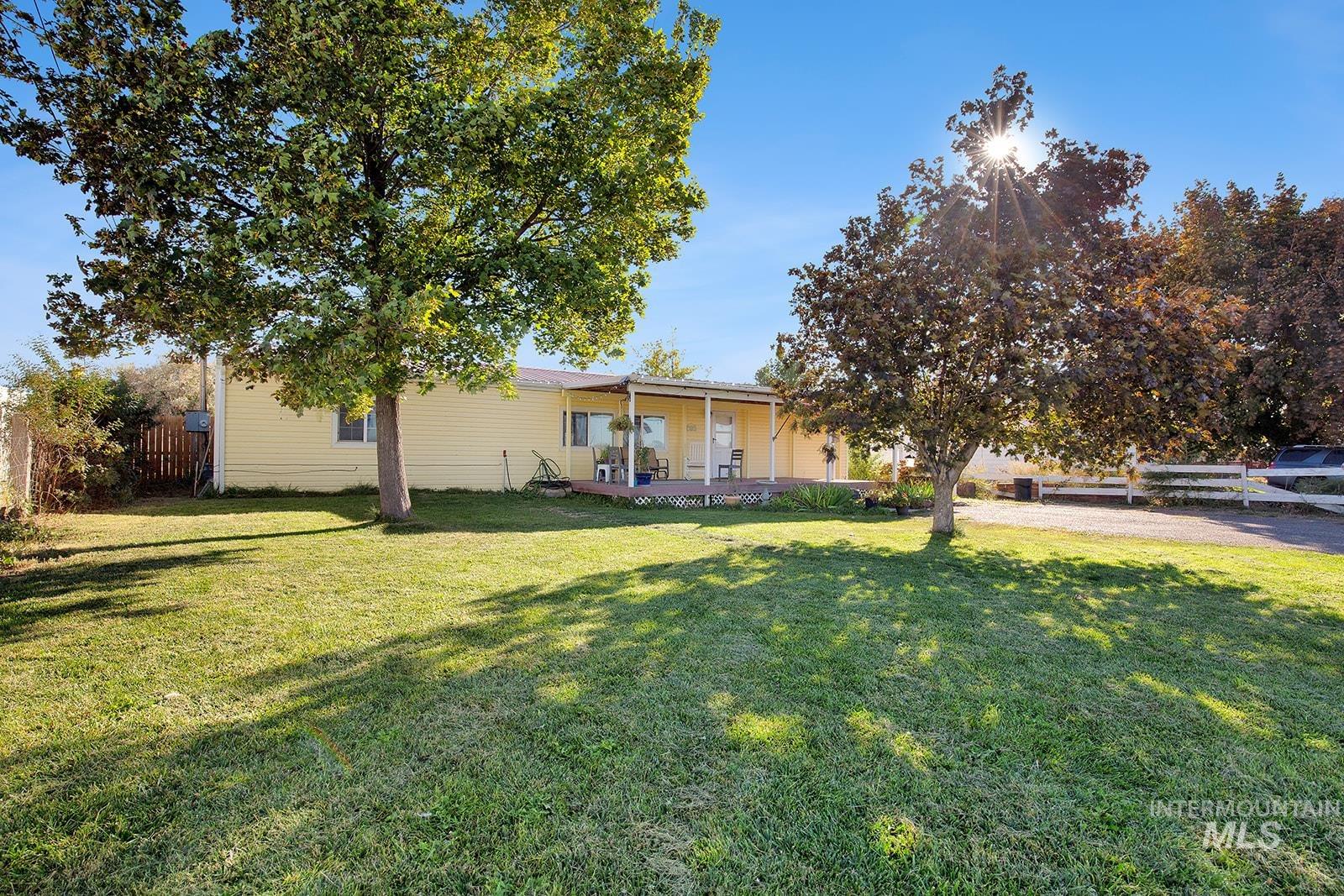 711 W Polk St, Kimberly, Idaho 83301, 3 Bedrooms, 2 Bathrooms, Residential For Sale, Price $290,000,MLS 98983467