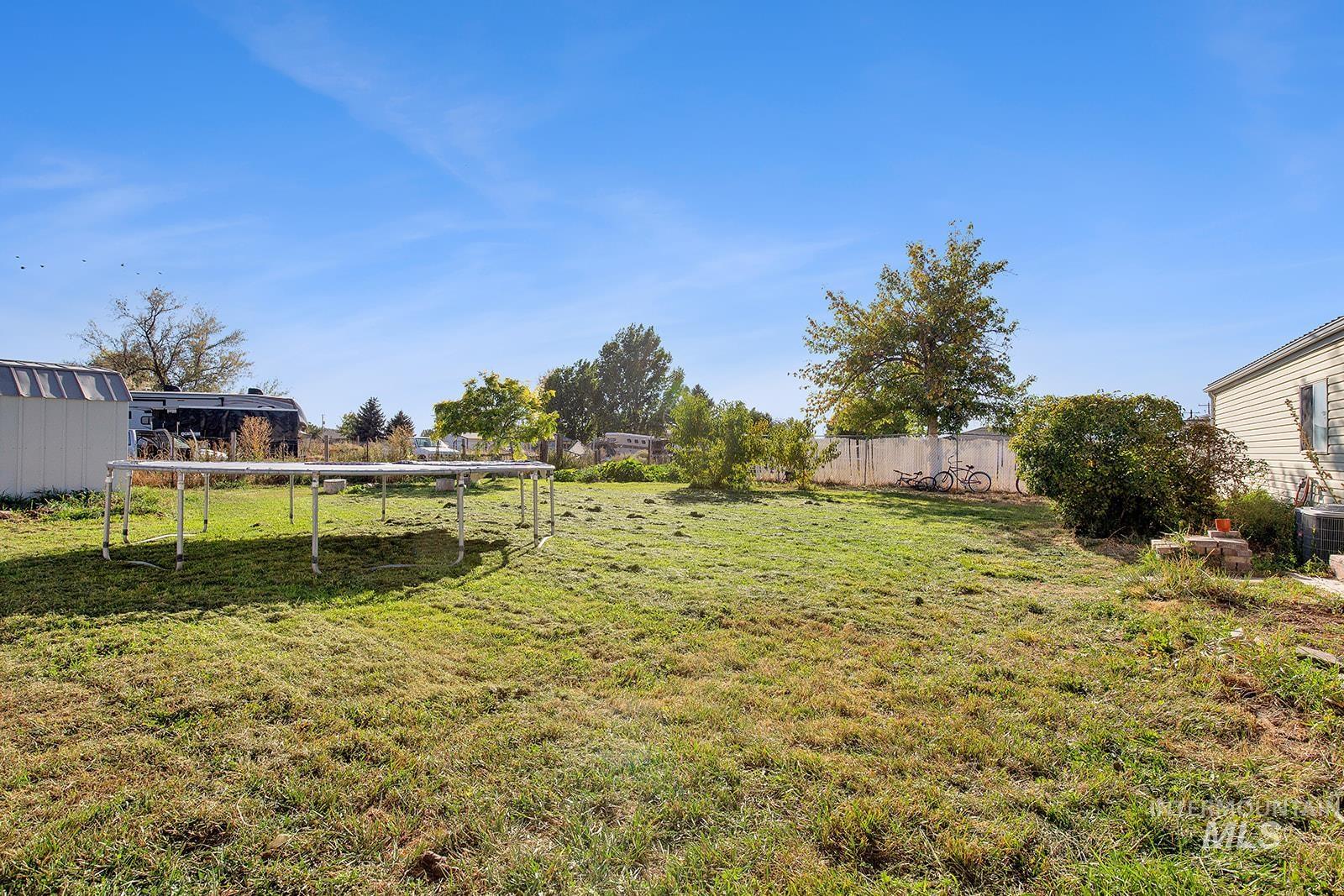 711 W Polk St, Kimberly, Idaho 83301, 3 Bedrooms, 2 Bathrooms, Residential For Sale, Price $290,000,MLS 98983467