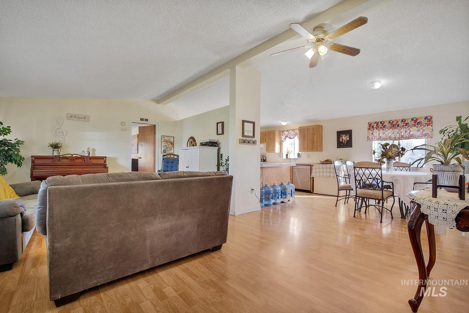 711 W Polk St, Kimberly, Idaho 83301, 3 Bedrooms, 2 Bathrooms, Residential For Sale, Price $290,000,MLS 98983467