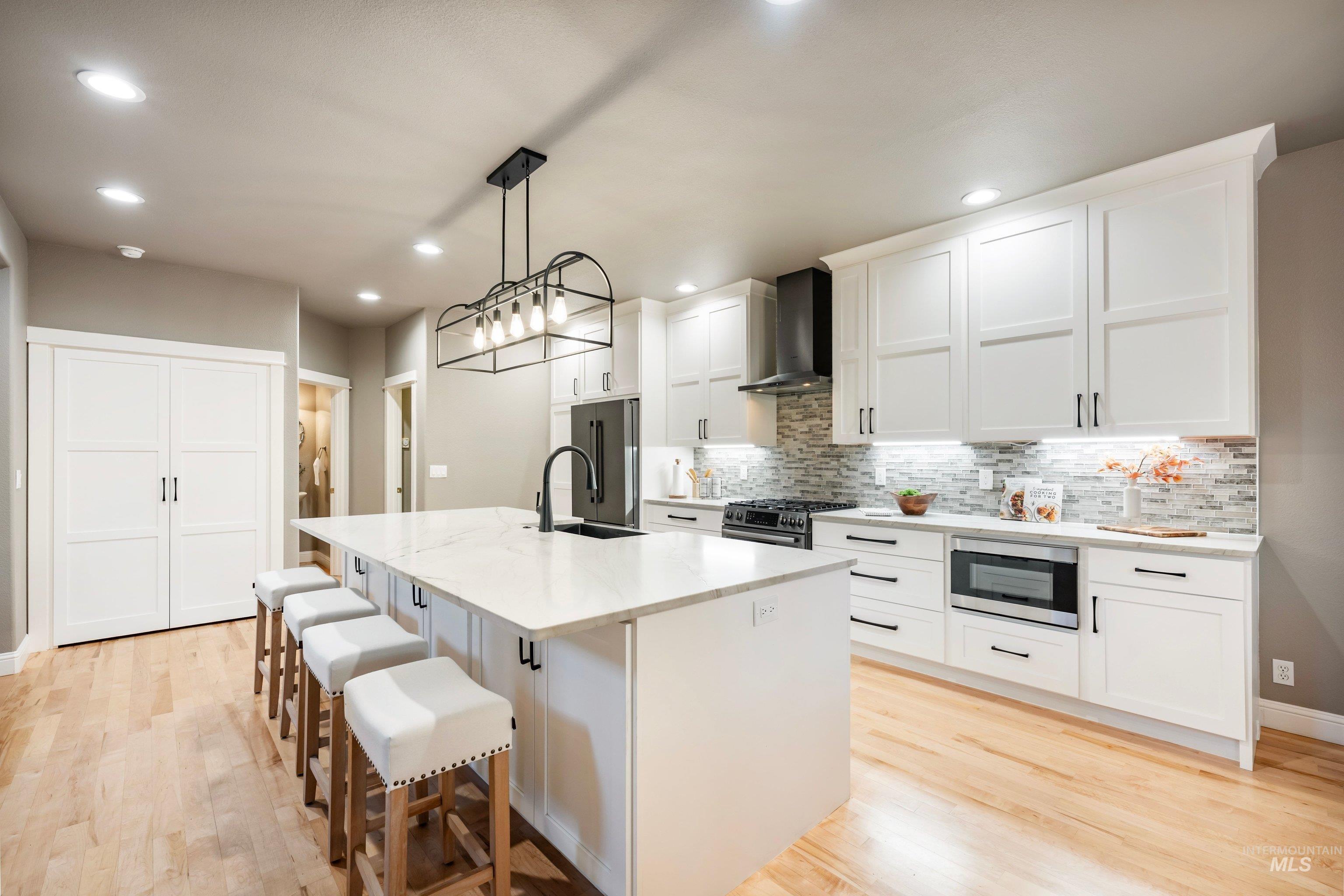 7509 W Hathaway Ln, Garden City, Idaho 83714, 3 Bedrooms, 2.5 Bathrooms, Residential For Sale, Price $689,900,MLS 98983470