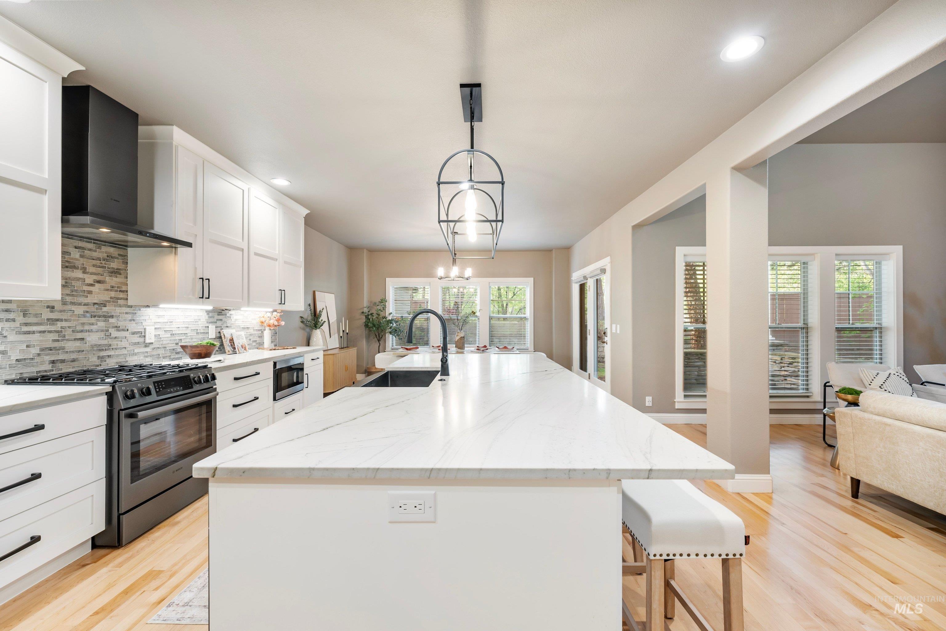 7509 W Hathaway Ln, Garden City, Idaho 83714, 3 Bedrooms, 2.5 Bathrooms, Residential For Sale, Price $689,900,MLS 98983470