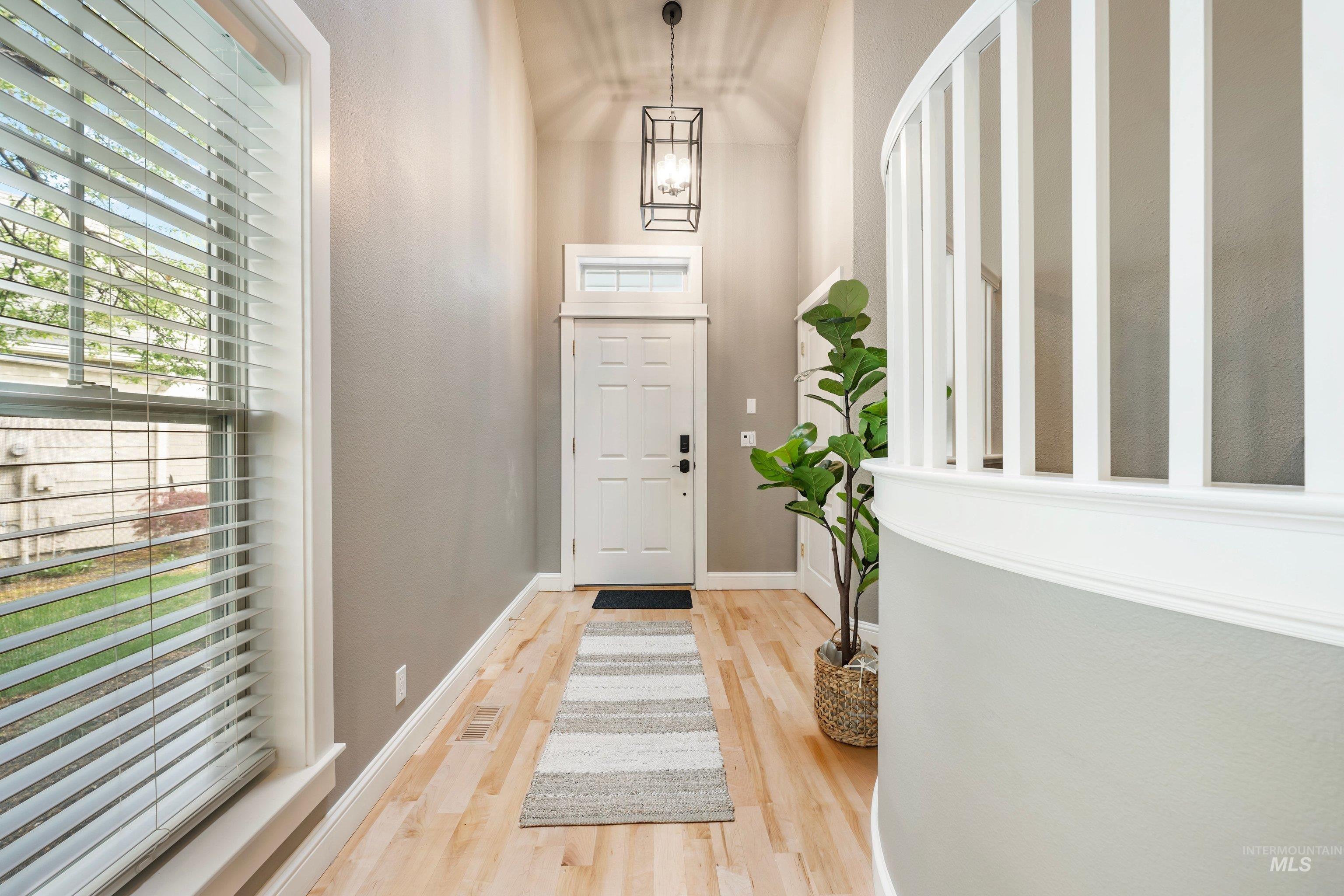 7509 W Hathaway Ln, Garden City, Idaho 83714, 3 Bedrooms, 2.5 Bathrooms, Residential For Sale, Price $689,900,MLS 98983470