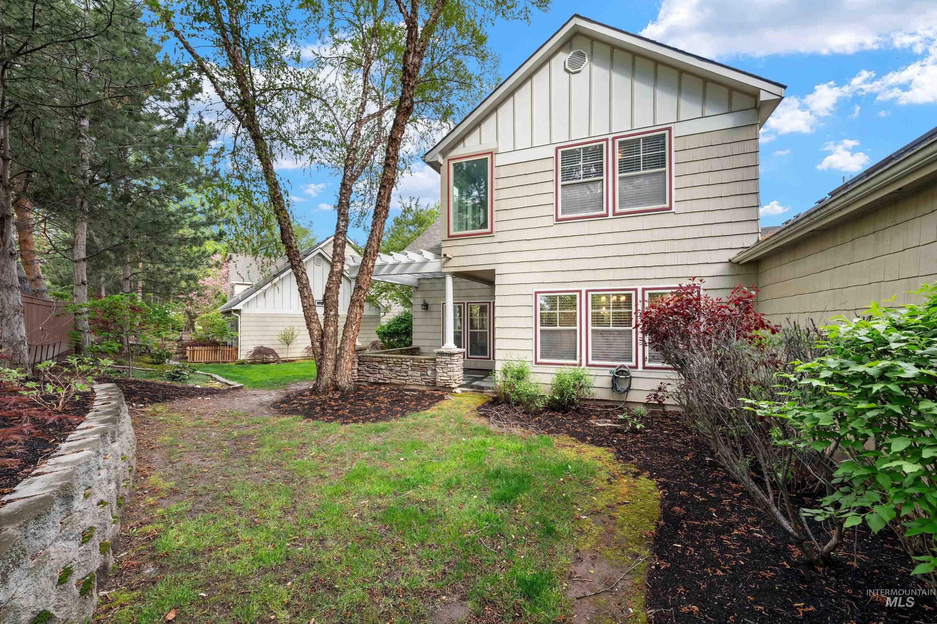 7509 W Hathaway Ln, Garden City, Idaho 83714, 3 Bedrooms, 2.5 Bathrooms, Residential For Sale, Price $684,900,MLS 98983470
