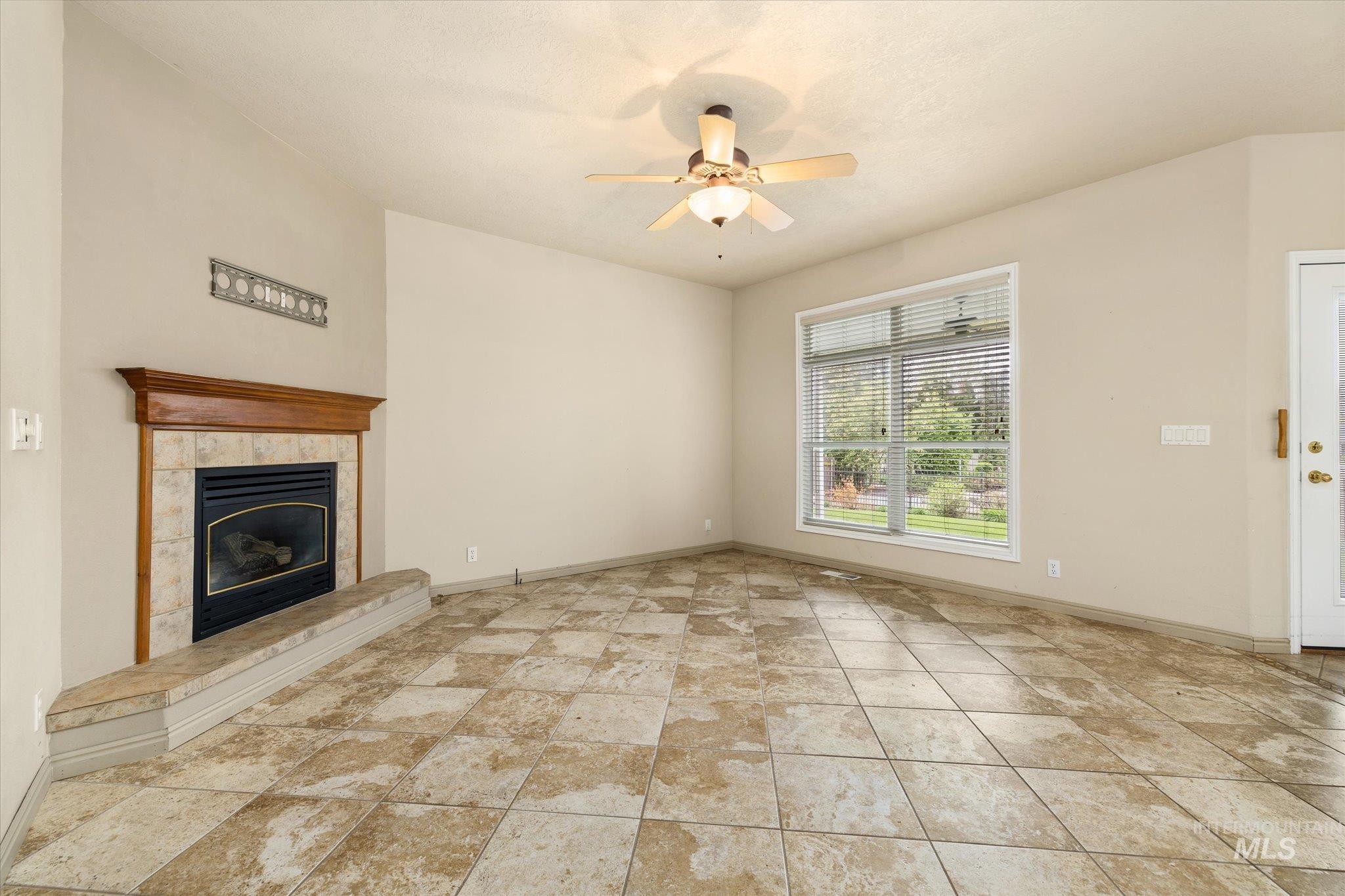 3991 N Kessinger Ln, Boise, Idaho 83703, 3 Bedrooms, 2.5 Bathrooms, Residential For Sale, Price $699,000, 98983471