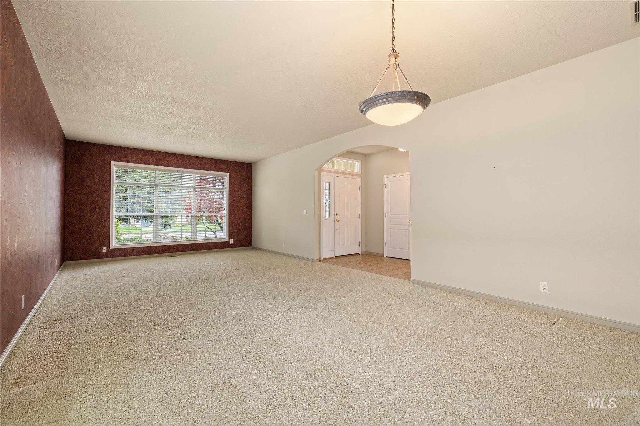 3991 N Kessinger Ln, Boise, Idaho 83703, 3 Bedrooms, 2.5 Bathrooms, Residential For Sale, Price $699,000, 98983471