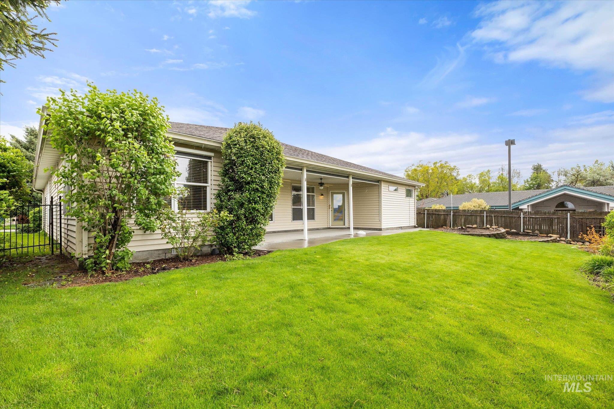 3991 N Kessinger Ln, Boise, Idaho 83703, 3 Bedrooms, 2.5 Bathrooms, Residential For Sale, Price $699,000, 98983471