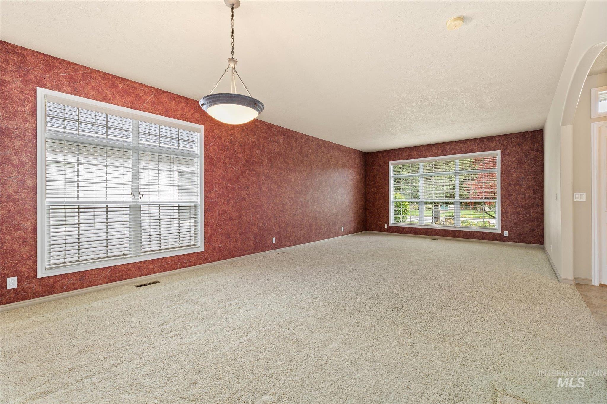 3991 N Kessinger Ln, Boise, Idaho 83703, 3 Bedrooms, 2.5 Bathrooms, Residential For Sale, Price $699,000, 98983471