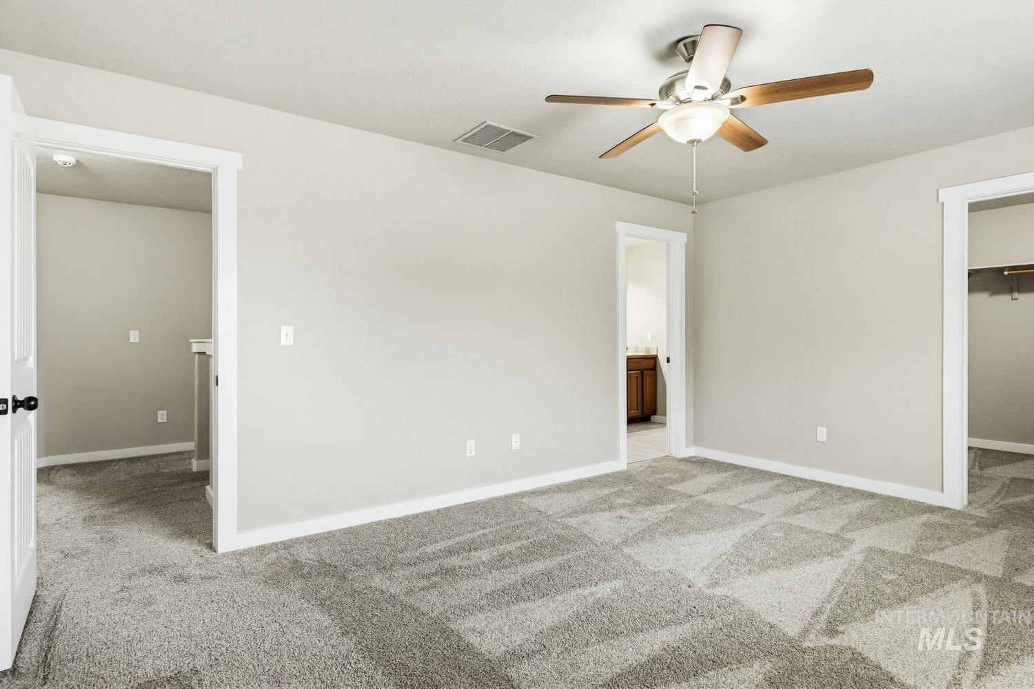 6232 N Silver Elm Way, Meridian, Idaho 83646, 4 Bedrooms, 2.5 Bathrooms, Residential For Sale, Price $485,000,MLS 98983474