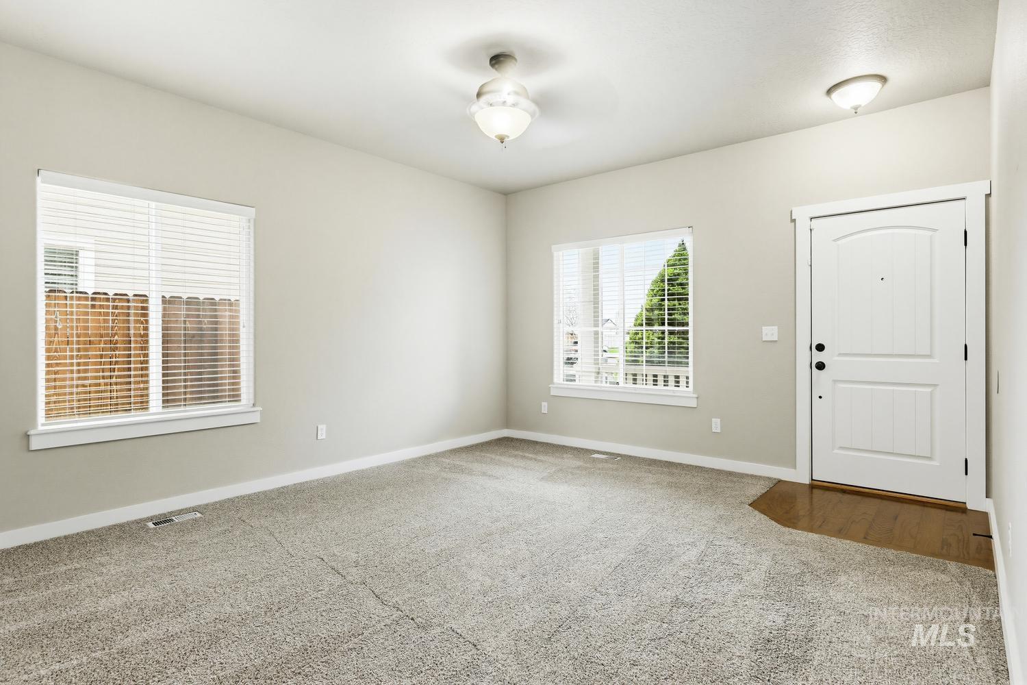 6232 N Silver Elm Way, Meridian, Idaho 83646, 4 Bedrooms, 2.5 Bathrooms, Residential For Sale, Price $485,000,MLS 98983474