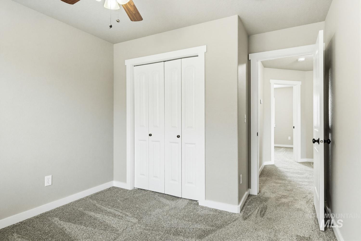 6232 N Silver Elm Way, Meridian, Idaho 83646, 4 Bedrooms, 2.5 Bathrooms, Residential For Sale, Price $485,000,MLS 98983474