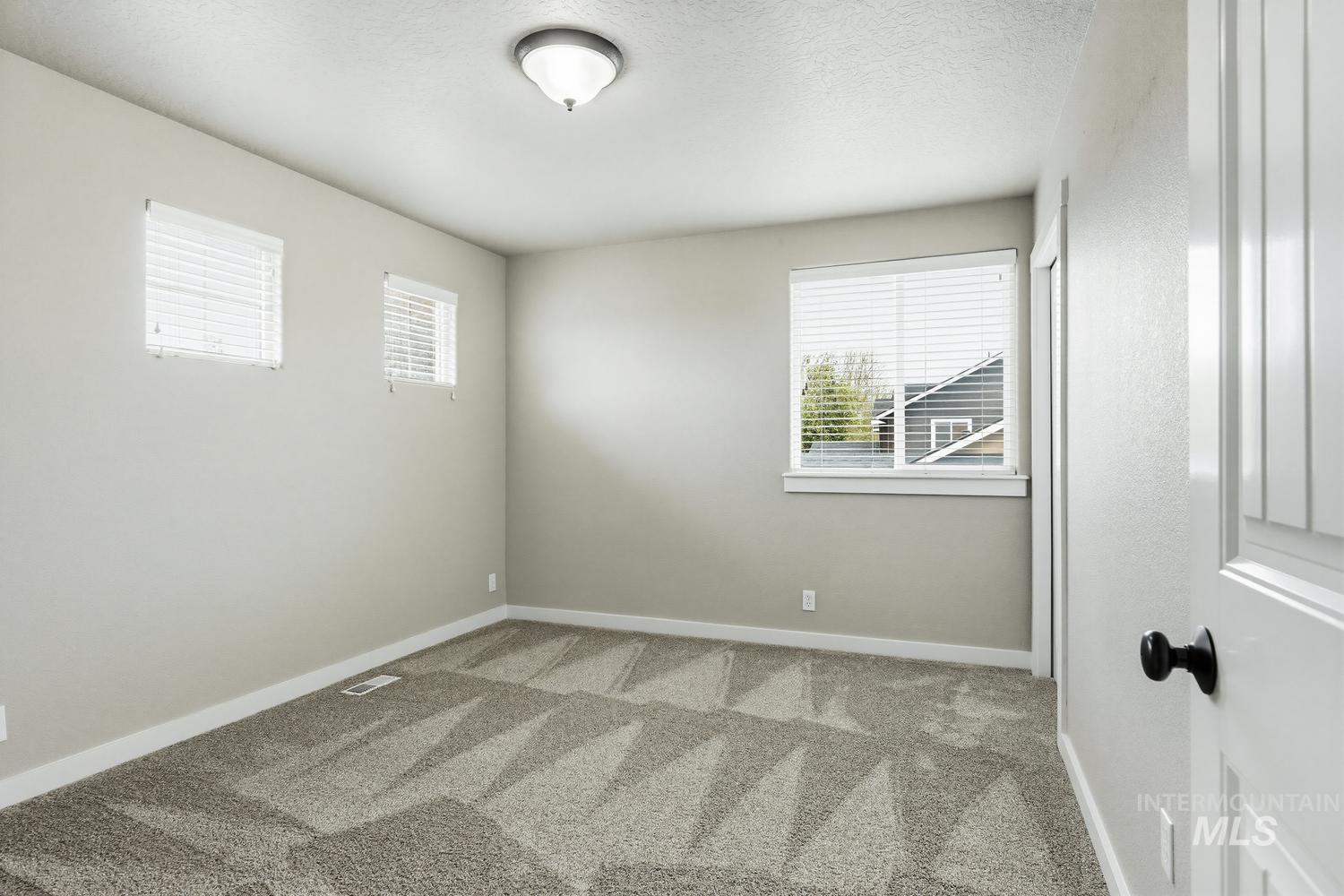 6232 N Silver Elm Way, Meridian, Idaho 83646, 4 Bedrooms, 2.5 Bathrooms, Residential For Sale, Price $485,000,MLS 98983474