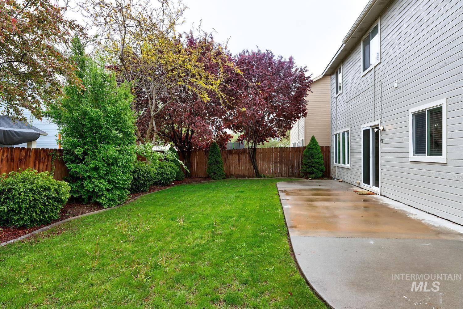 6232 N Silver Elm Way, Meridian, Idaho 83646, 4 Bedrooms, 2.5 Bathrooms, Residential For Sale, Price $485,000,MLS 98983474