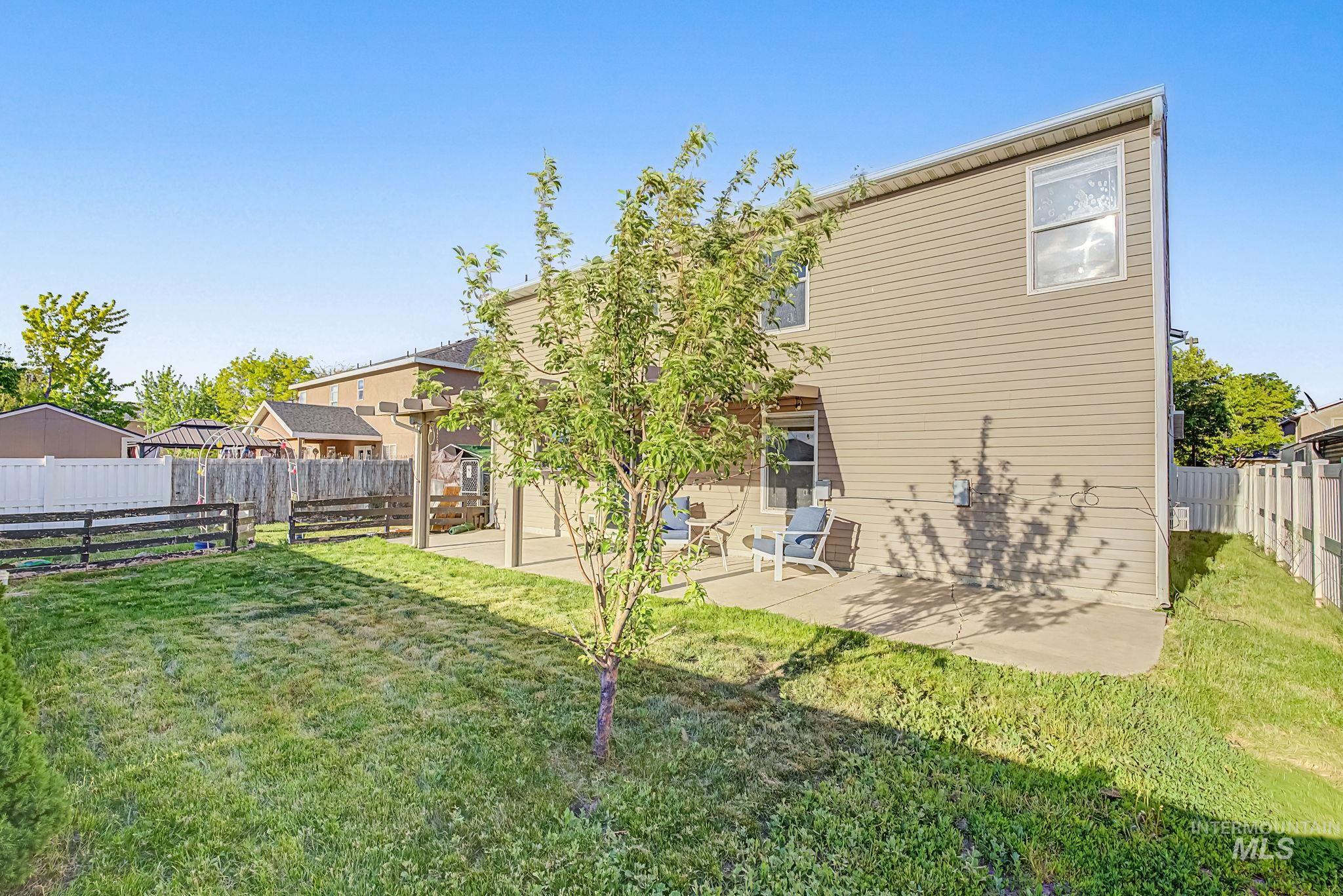 1103 N Cambrick Drive, Kuna, Idaho 83634, 5 Bedrooms, 3 Bathrooms, Residential For Sale, Price $534,900,MLS 98983475