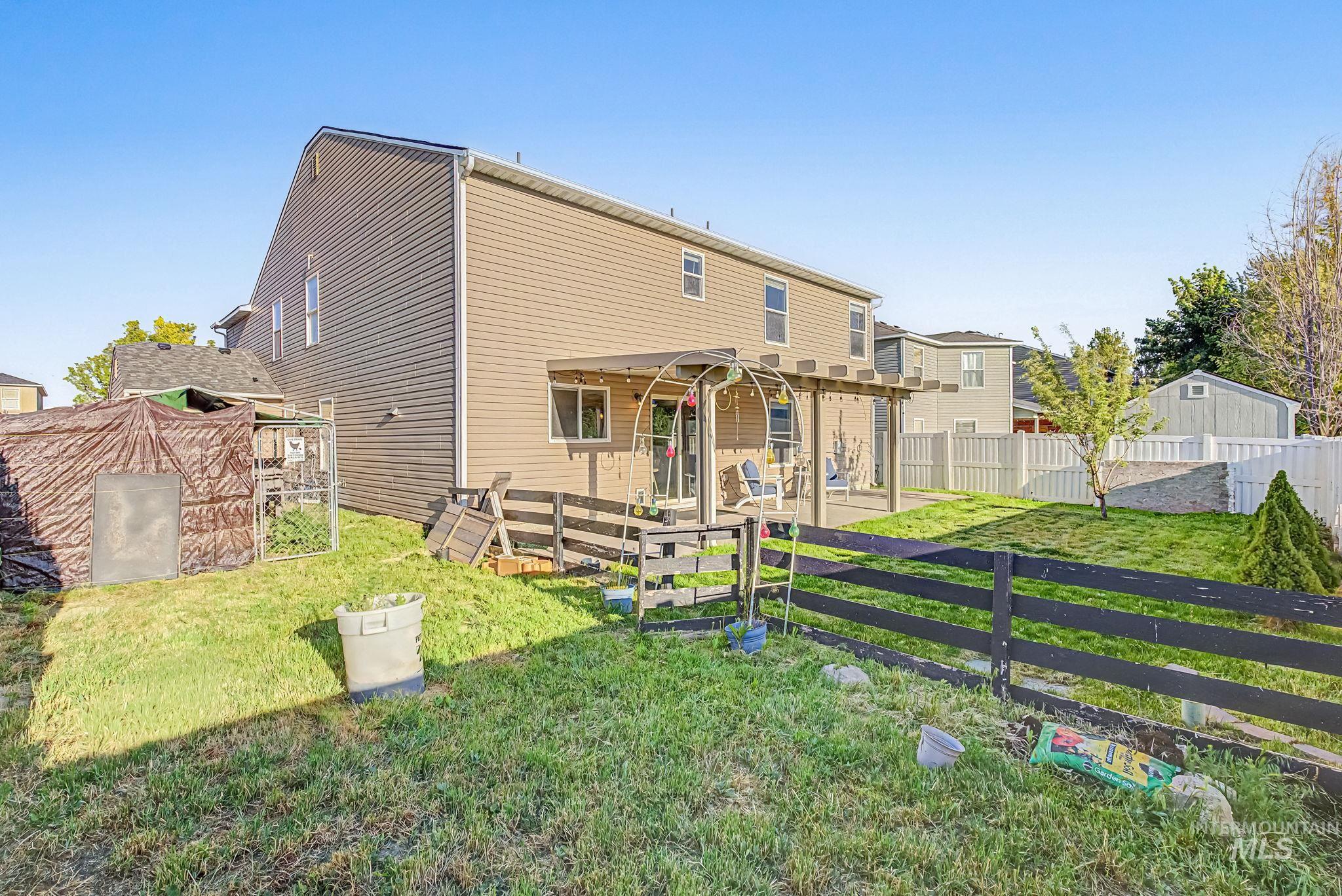1103 N Cambrick Drive, Kuna, Idaho 83634, 5 Bedrooms, 3 Bathrooms, Residential For Sale, Price $534,900,MLS 98983475