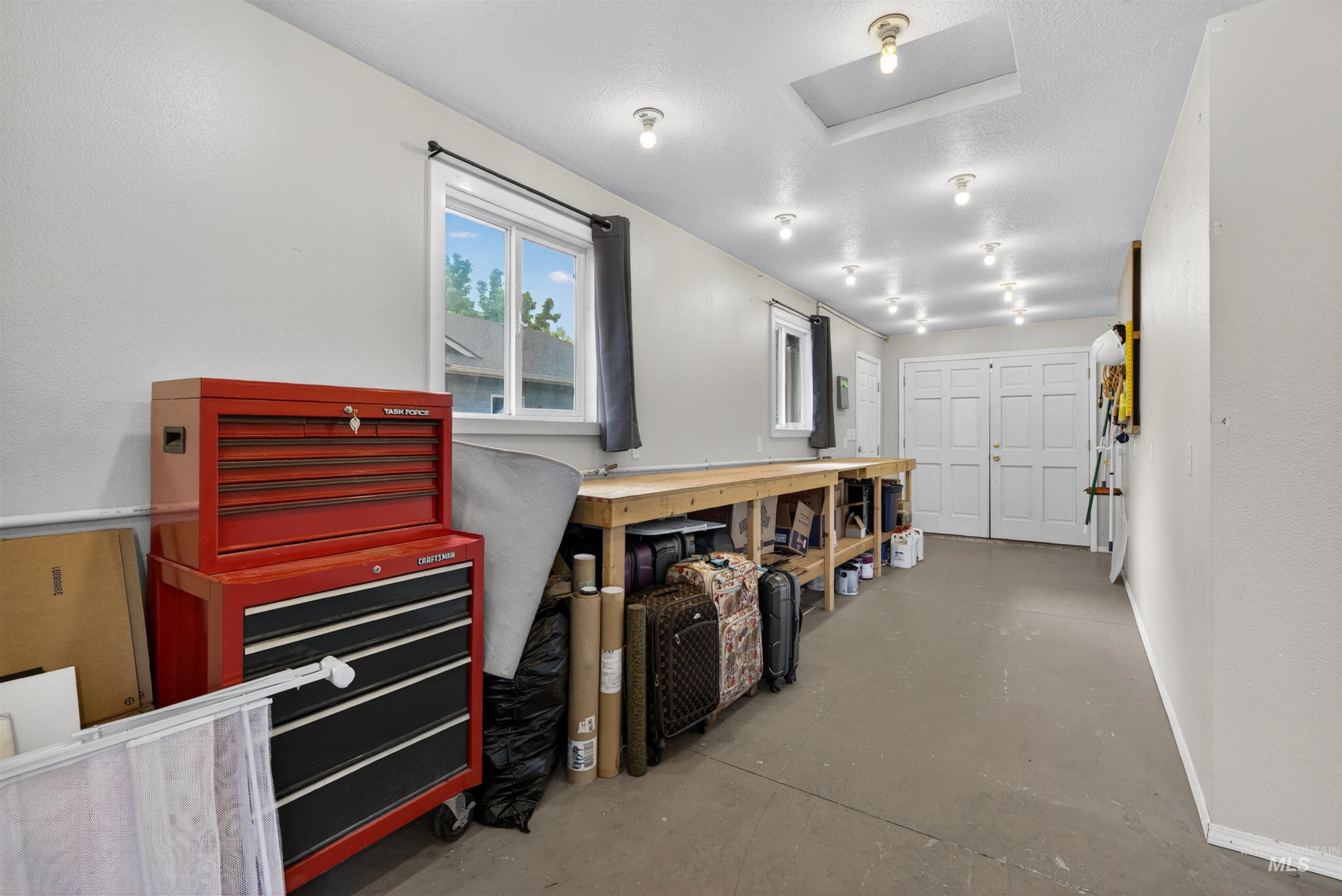 10125 W Antietam St, Boise, Idaho 83709, 4 Bedrooms, 2.5 Bathrooms, Residential For Sale, Price $569,000,MLS 98983476