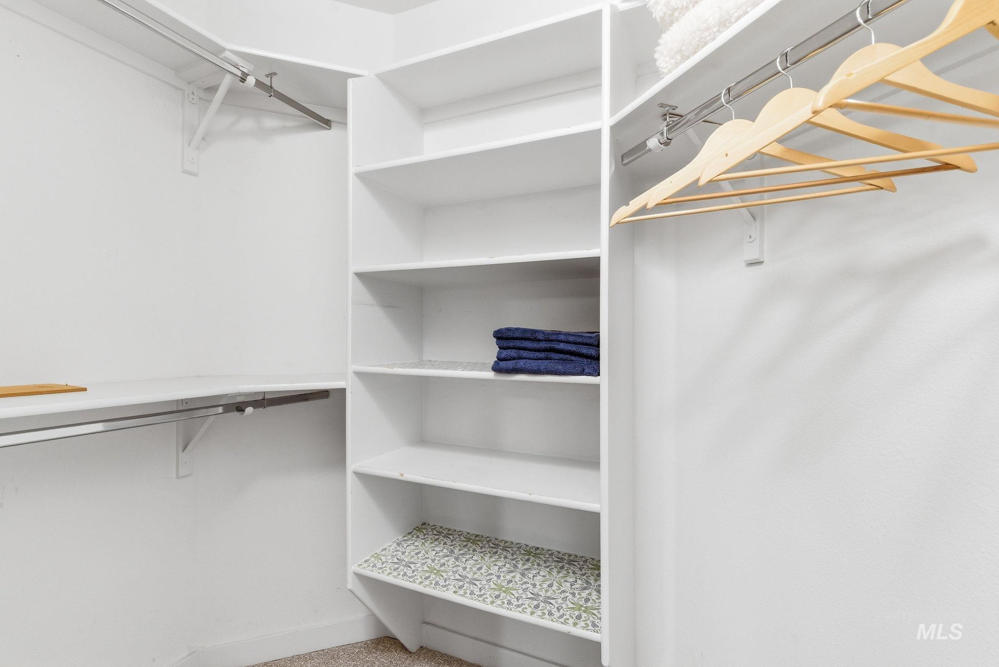 5859 N Cobbler Lane, Garden City, Idaho 83714, 3 Bedrooms, 2.5 Bathrooms, Residential For Sale, Price $375,000,MLS 98983477