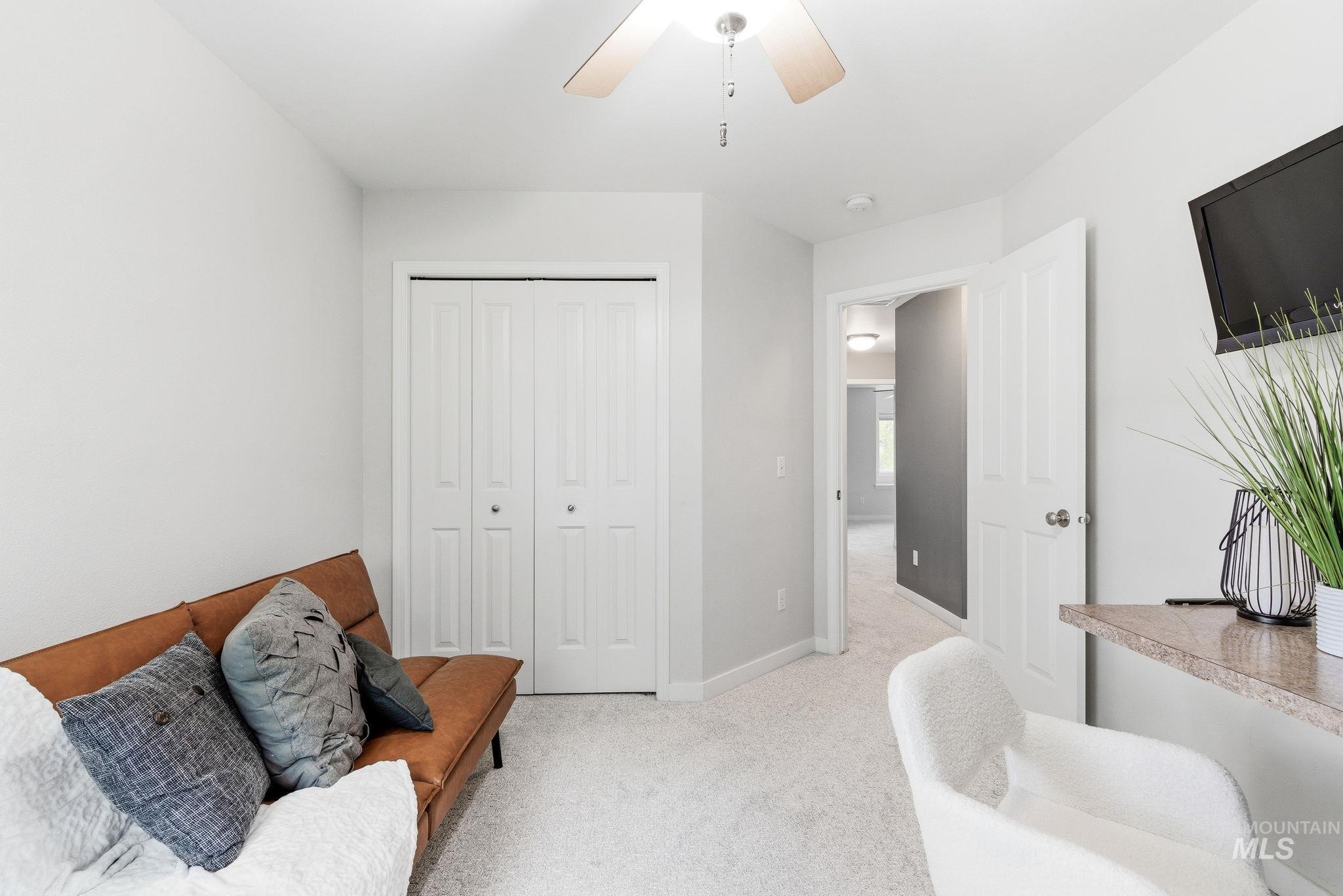 5859 N Cobbler Lane, Garden City, Idaho 83714, 3 Bedrooms, 2.5 Bathrooms, Residential For Sale, Price $375,000,MLS 98983477