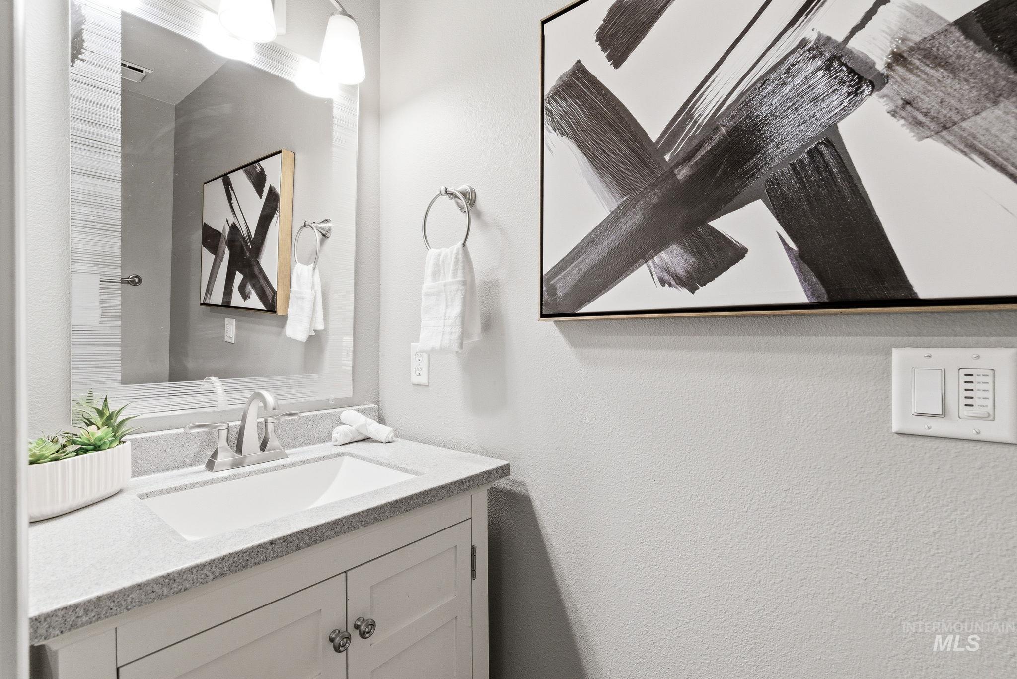 5859 N Cobbler Lane, Garden City, Idaho 83714, 3 Bedrooms, 2.5 Bathrooms, Residential For Sale, Price $375,000,MLS 98983477