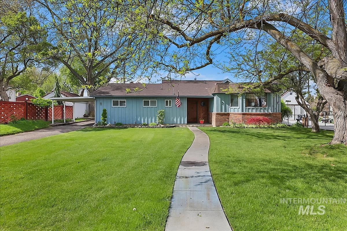 1100 Grant St, Caldwell, Idaho 83605, 2 Bedrooms, 2 Bathrooms, Residential For Sale, Price $399,900,MLS 98983478