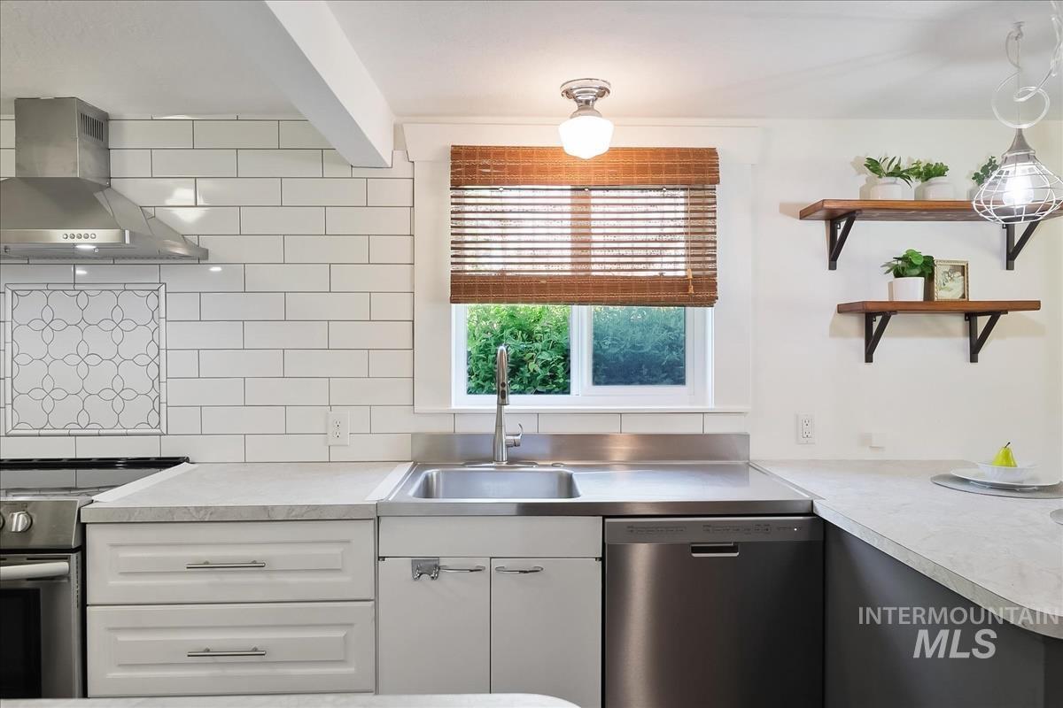 1100 Grant St, Caldwell, Idaho 83605, 2 Bedrooms, 2 Bathrooms, Residential For Sale, Price $399,900,MLS 98983478