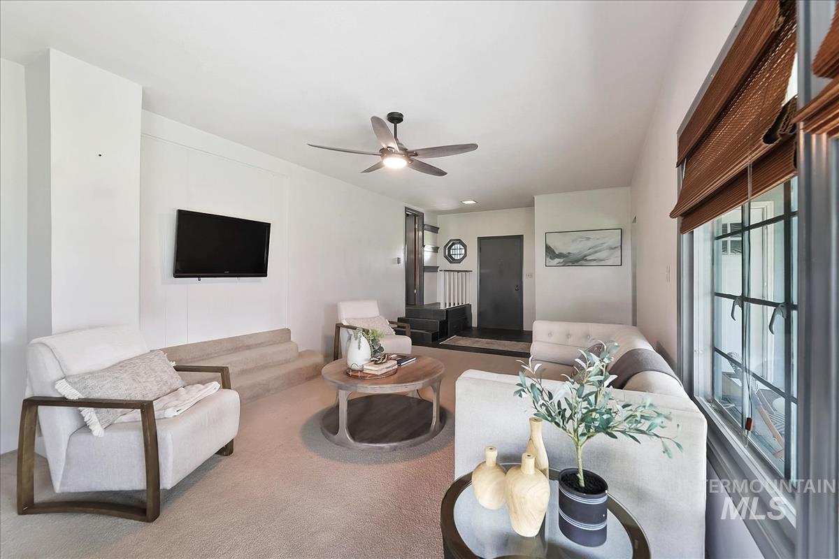 1100 Grant St, Caldwell, Idaho 83605, 2 Bedrooms, 2 Bathrooms, Residential For Sale, Price $399,900,MLS 98983478