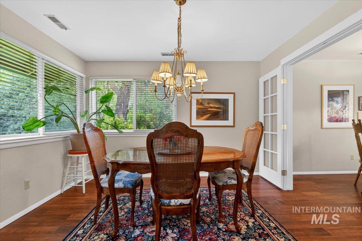 823 W Hialeah Dr, Eagle, Idaho 83616-4778, 4 Bedrooms, 2.5 Bathrooms, Residential For Sale, Price $1,300,000,MLS 98983479