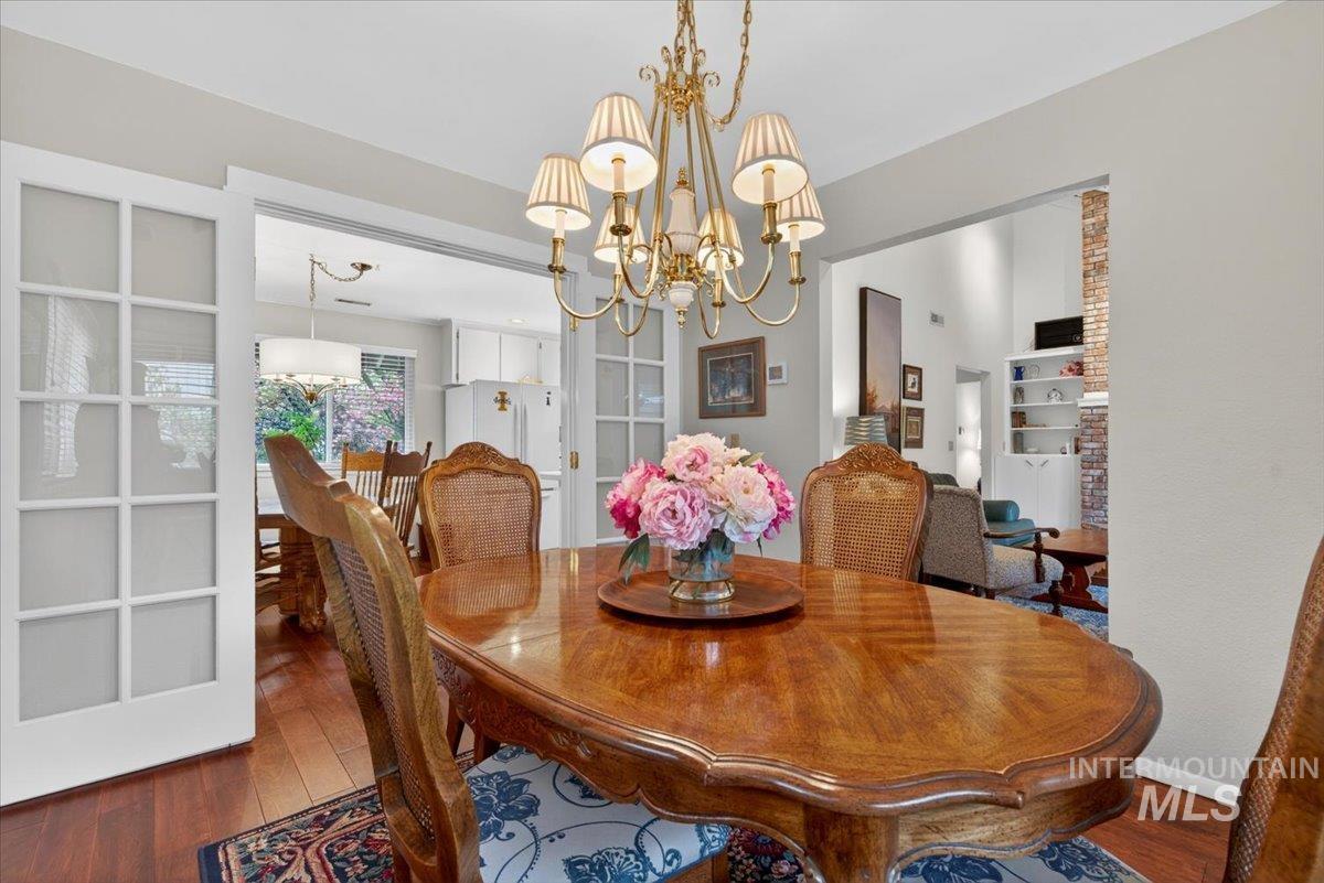 823 W Hialeah Dr, Eagle, Idaho 83616-4778, 4 Bedrooms, 2.5 Bathrooms, Residential For Sale, Price $1,300,000,MLS 98983479