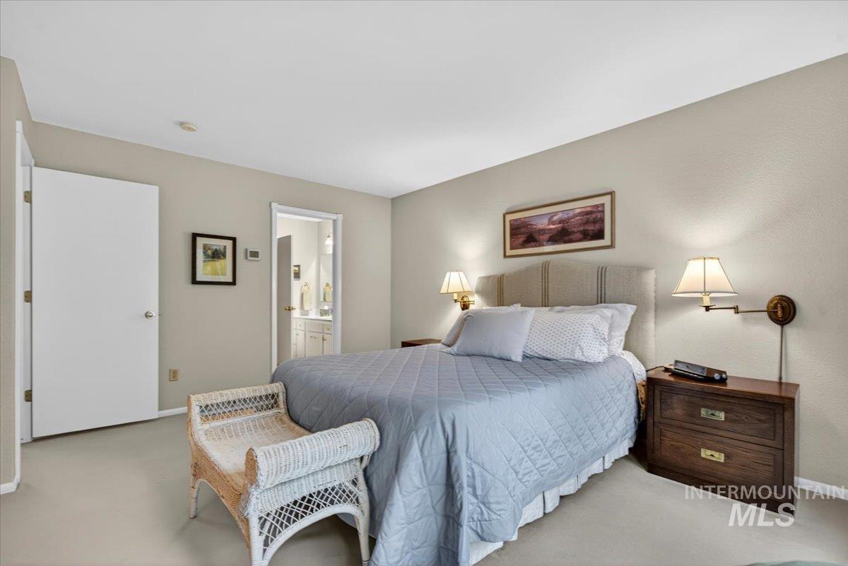 823 W Hialeah Dr, Eagle, Idaho 83616-4778, 4 Bedrooms, 2.5 Bathrooms, Residential For Sale, Price $1,300,000,MLS 98983479