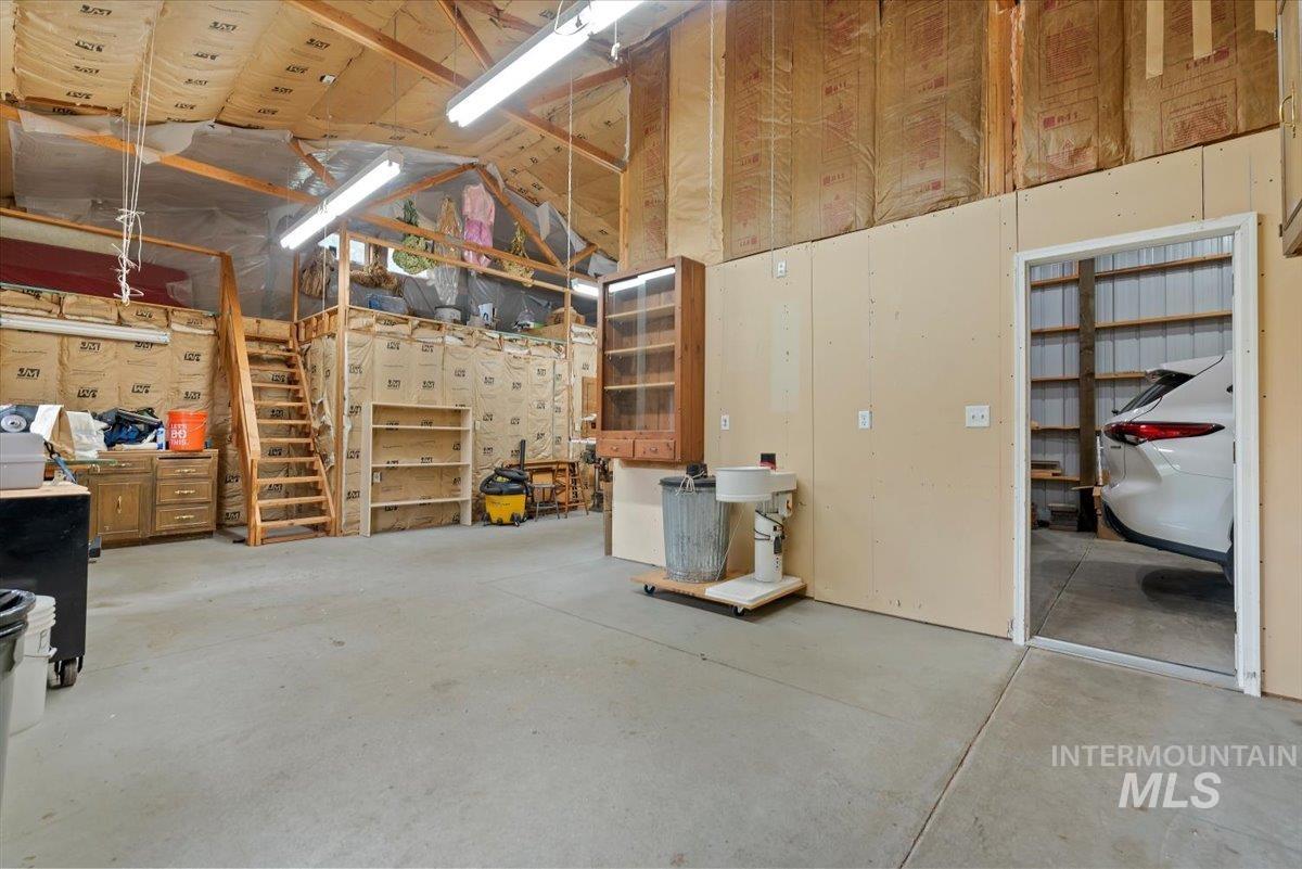 823 W Hialeah Dr, Eagle, Idaho 83616-4778, 4 Bedrooms, 2.5 Bathrooms, Residential For Sale, Price $1,300,000,MLS 98983479