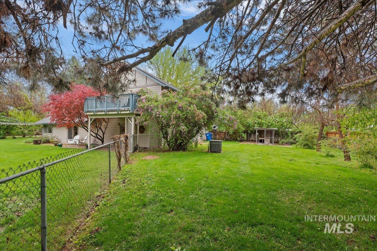 823 W Hialeah Dr, Eagle, Idaho 83616-4778, 4 Bedrooms, 2.5 Bathrooms, Residential For Sale, Price $1,300,000,MLS 98983479