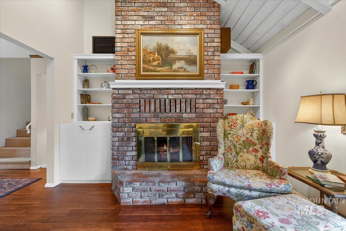 823 W Hialeah Dr, Eagle, Idaho 83616-4778, 4 Bedrooms, 2.5 Bathrooms, Residential For Sale, Price $1,300,000,MLS 98983479