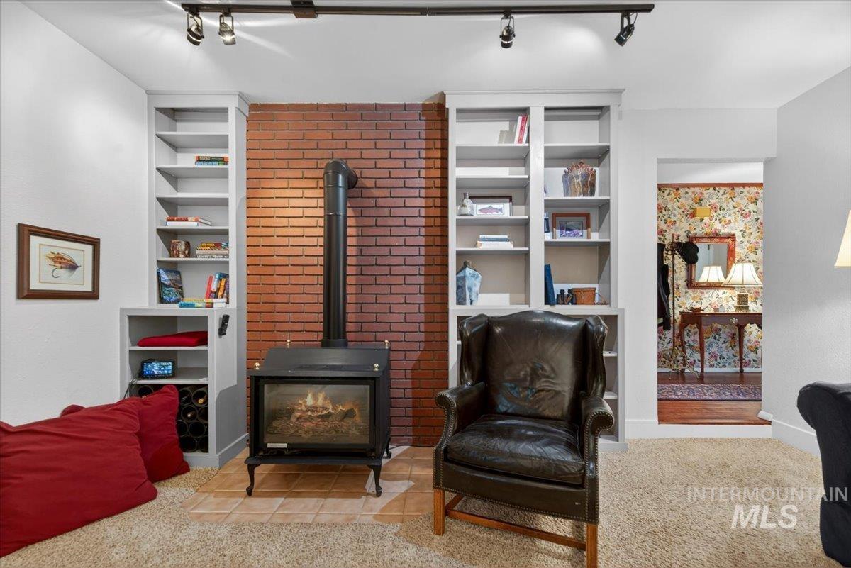 823 W Hialeah Dr, Eagle, Idaho 83616-4778, 4 Bedrooms, 2.5 Bathrooms, Residential For Sale, Price $1,300,000,MLS 98983479