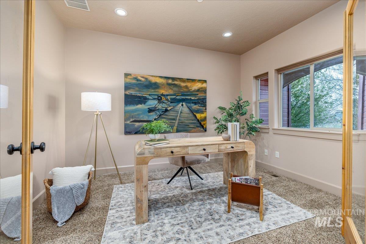 11850 Touch N Go Ave, Boise, Idaho 83716, 4 Bedrooms, 3 Bathrooms, Residential For Sale, Price $979,000,MLS 98983481