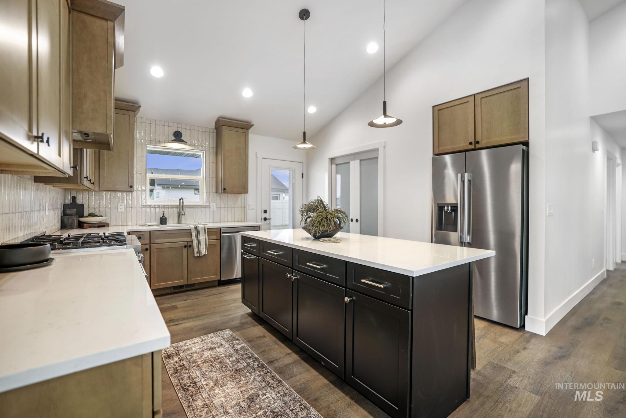 2203 Kooskia Loop, Twin Falls, Idaho 83301, 4 Bedrooms, 3 Bathrooms, Residential For Sale, Price $579,900,MLS 98983482