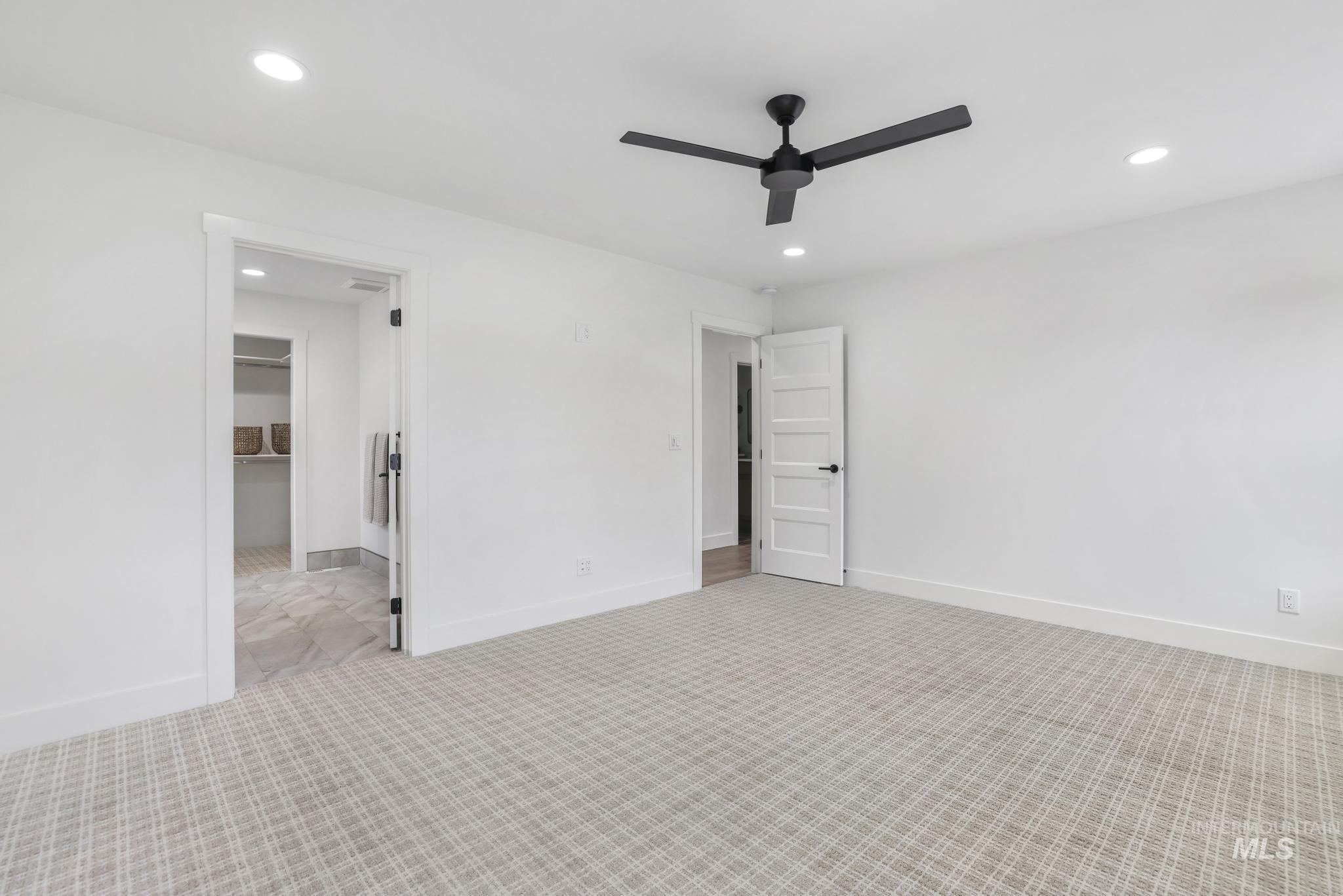 2203 Kooskia Loop, Twin Falls, Idaho 83301, 4 Bedrooms, 3 Bathrooms, Residential For Sale, Price $579,900,MLS 98983482