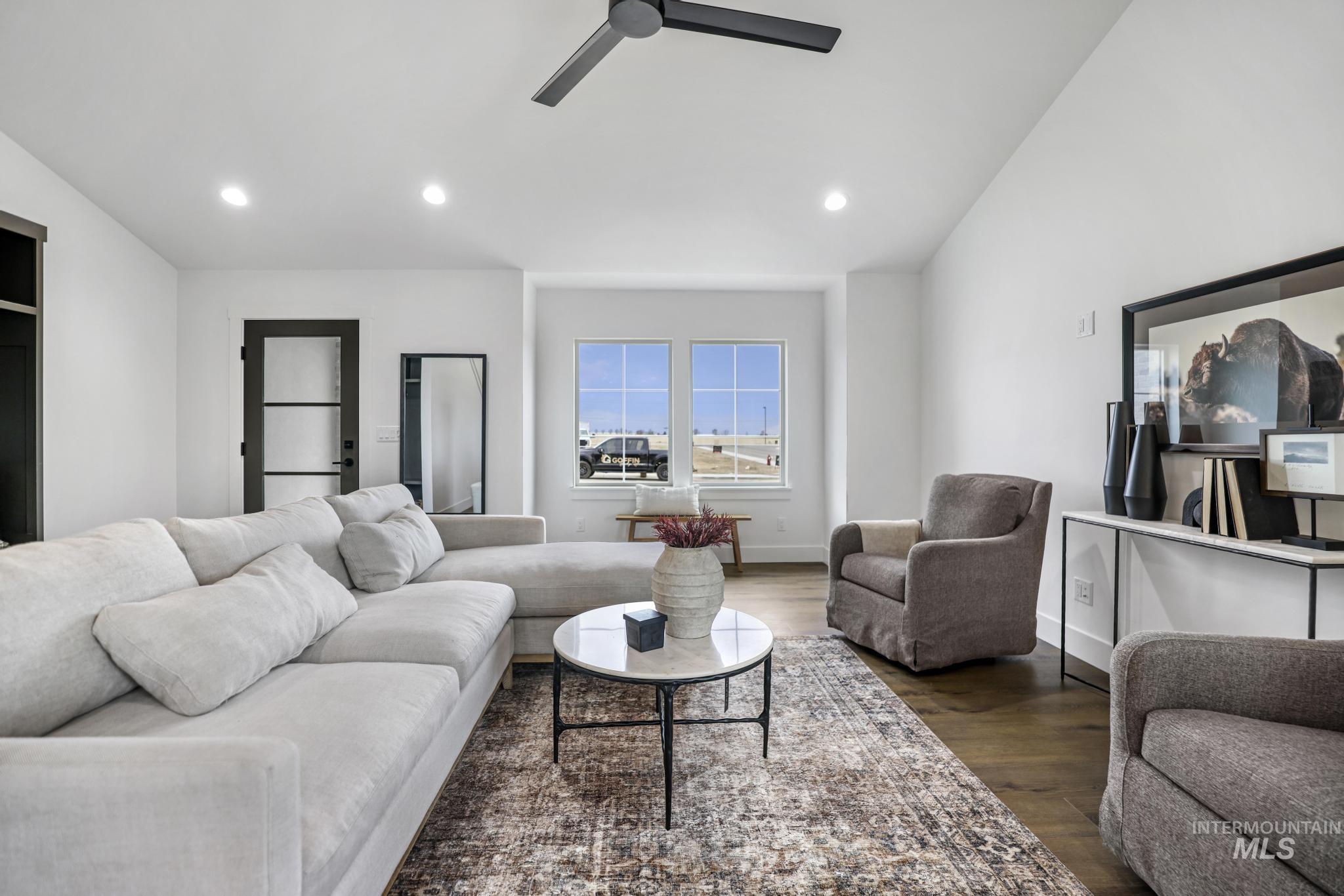 2203 Kooskia Loop, Twin Falls, Idaho 83301, 4 Bedrooms, 3 Bathrooms, Residential For Sale, Price $579,900,MLS 98983482