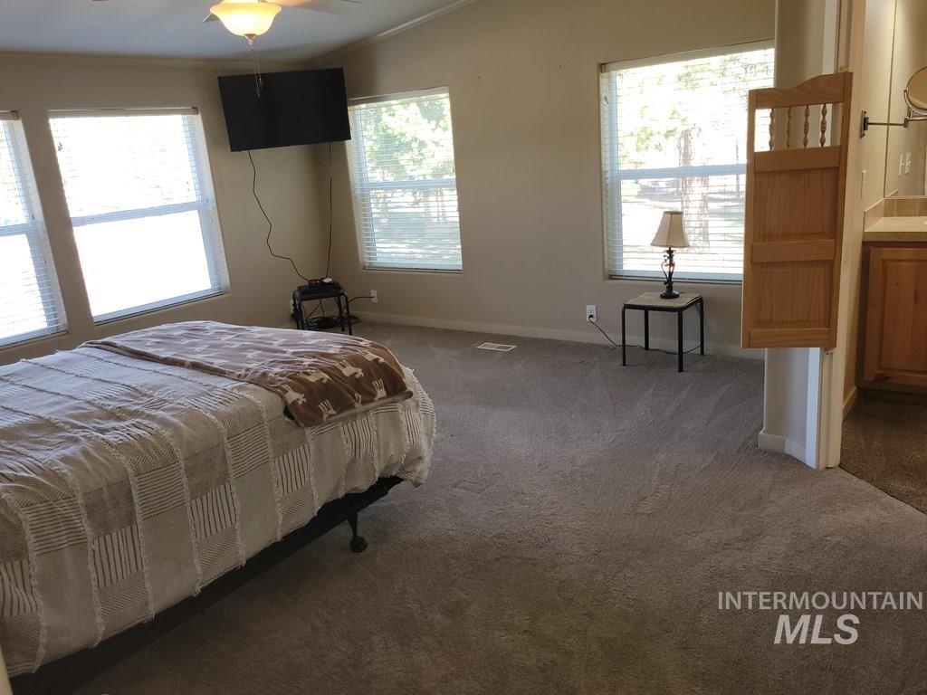 85 W Prospectors Drive, Cascade, Idaho 83611, 3 Bedrooms, 2 Bathrooms, Residential For Sale, Price $559,900,MLS 98983484