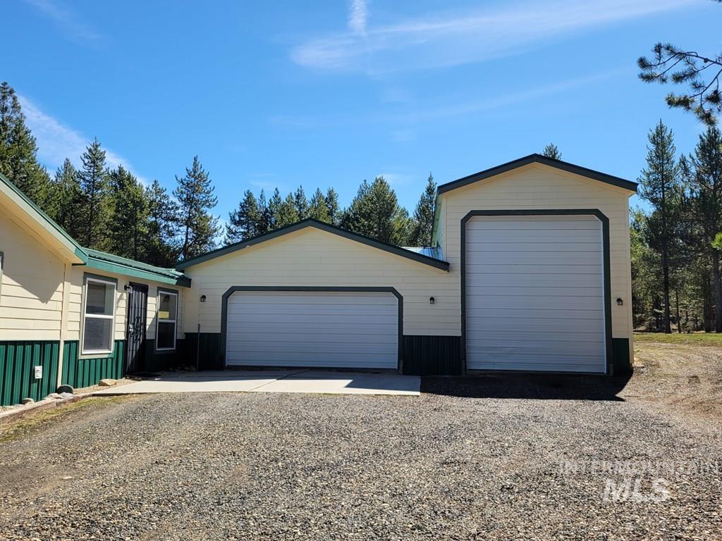 85 W Prospectors Drive, Cascade, Idaho 83611, 3 Bedrooms, 2 Bathrooms, Residential For Sale, Price $559,900,MLS 98983484