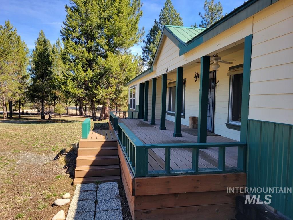 85 W Prospectors Drive, Cascade, Idaho 83611, 3 Bedrooms, 2 Bathrooms, Residential For Sale, Price $559,900,MLS 98983484