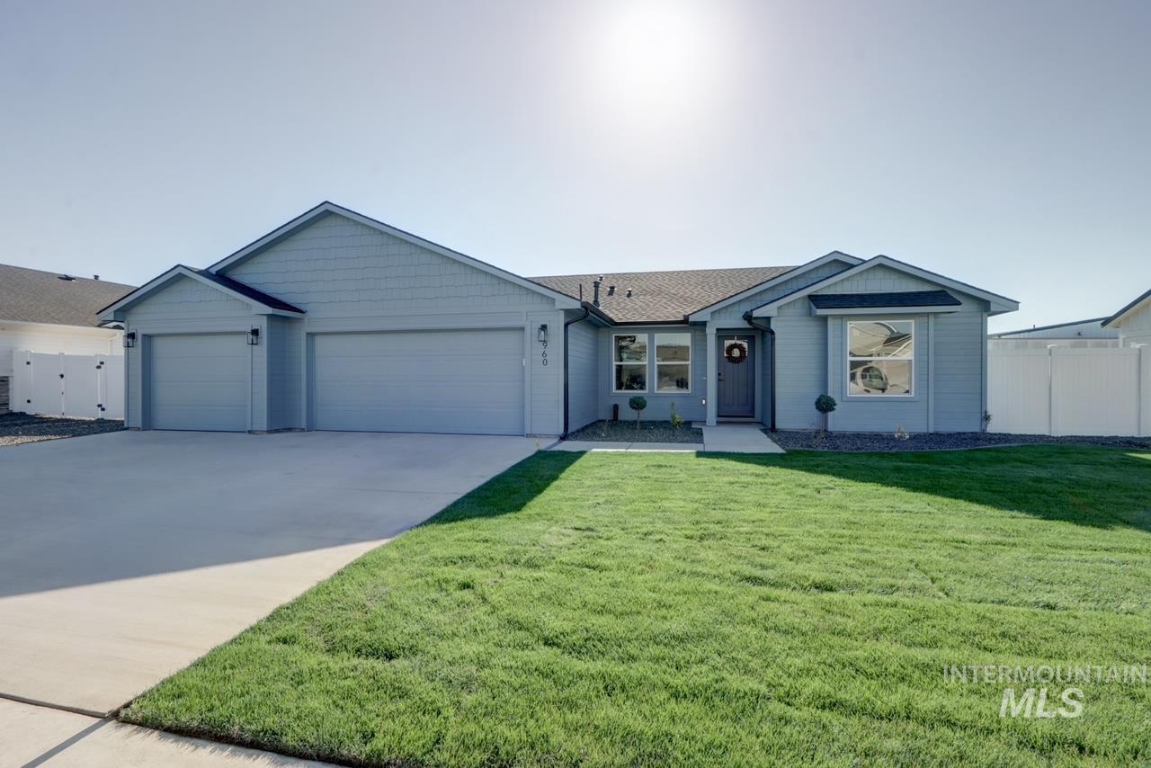 960 Campbell St, Vale, Oregon 97918, 4 Bedrooms, 2 Bathrooms, Residential For Sale, Price $349,900, 98983487