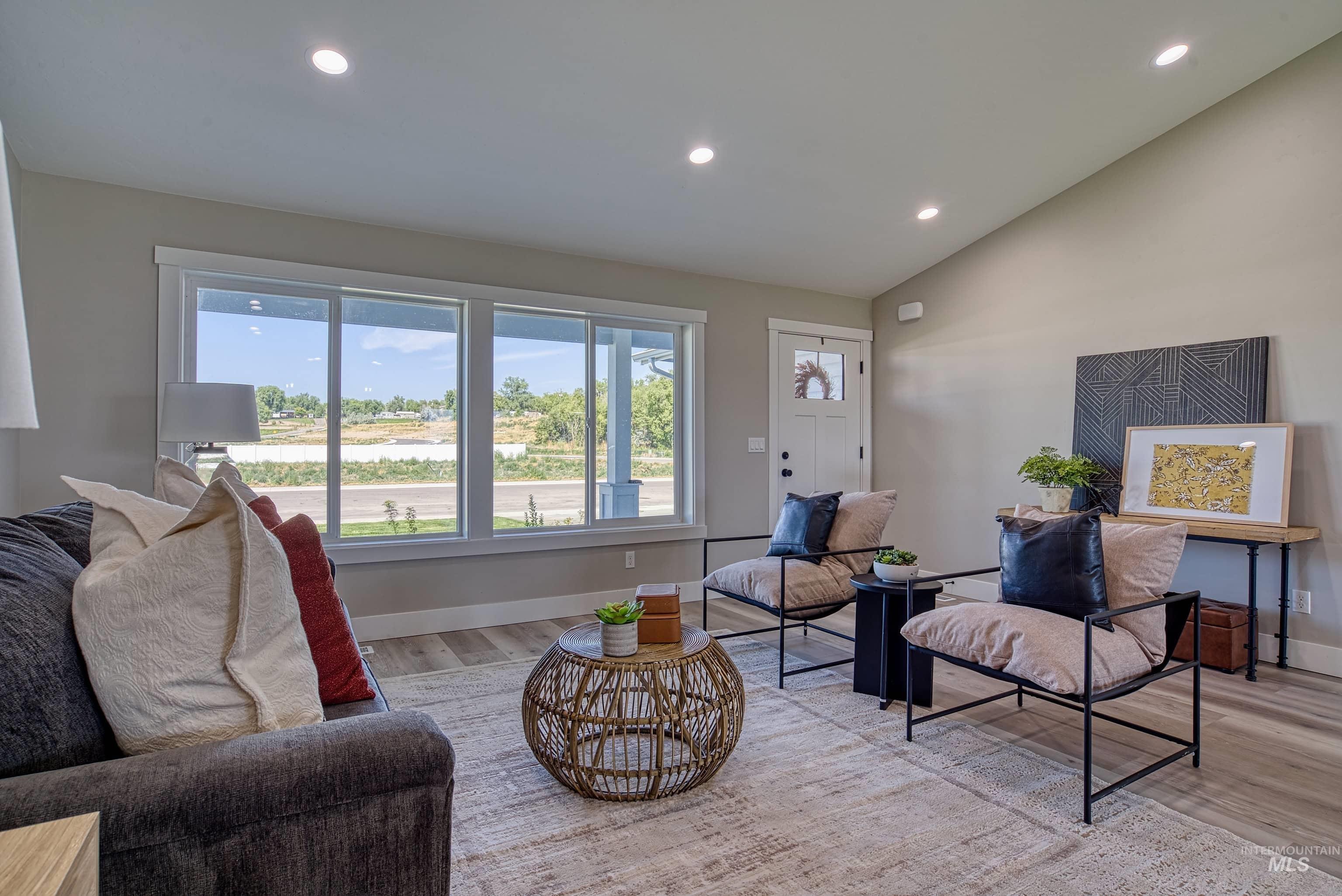 960 Campbell St, Vale, Oregon 97918, 4 Bedrooms, 2 Bathrooms, Residential For Sale, Price $349,900, 98983487
