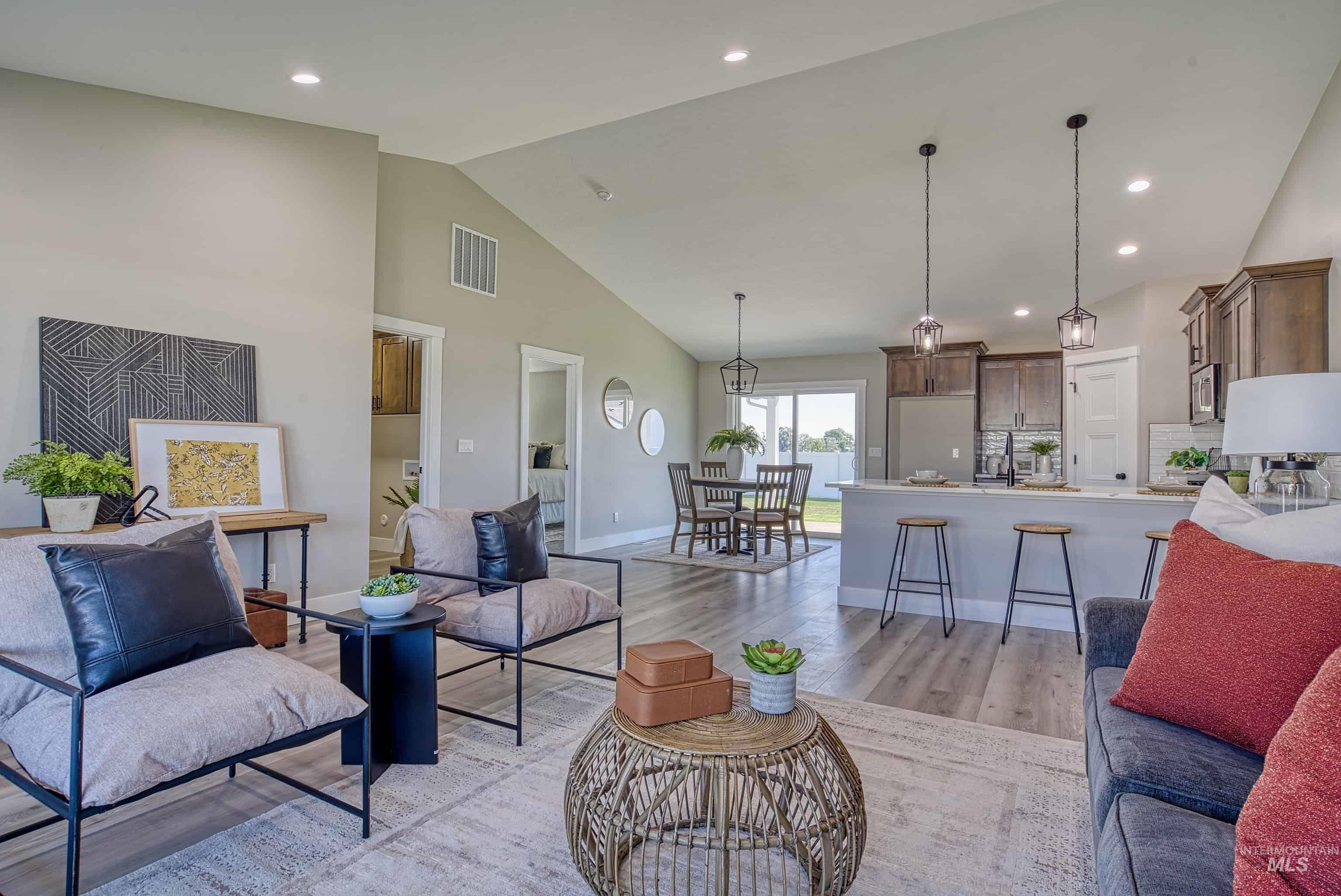 960 Campbell St, Vale, Oregon 97918, 4 Bedrooms, 2 Bathrooms, Residential For Sale, Price $349,900, 98983487