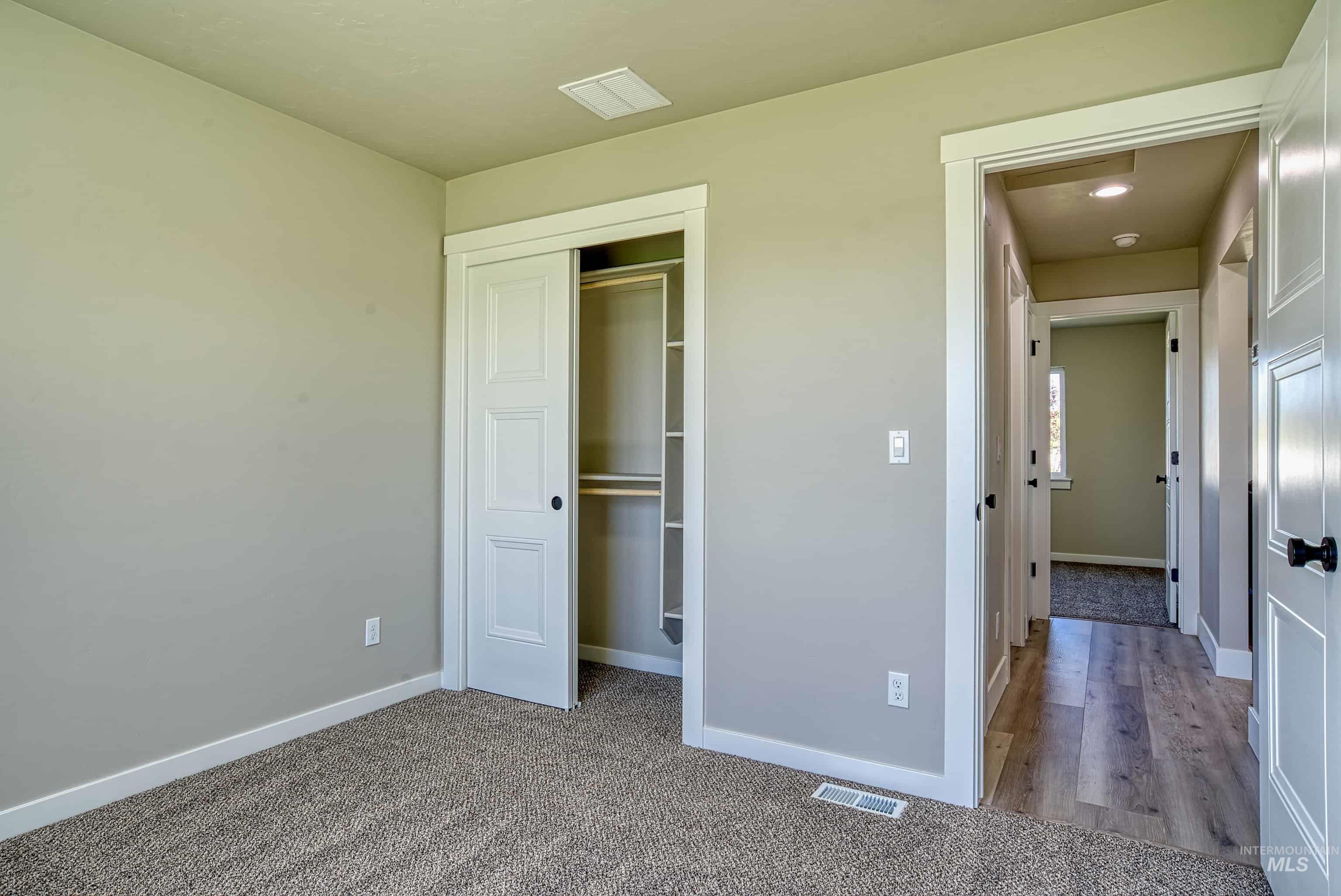 960 Campbell St, Vale, Oregon 97918, 4 Bedrooms, 2 Bathrooms, Residential For Sale, Price $349,900, 98983487