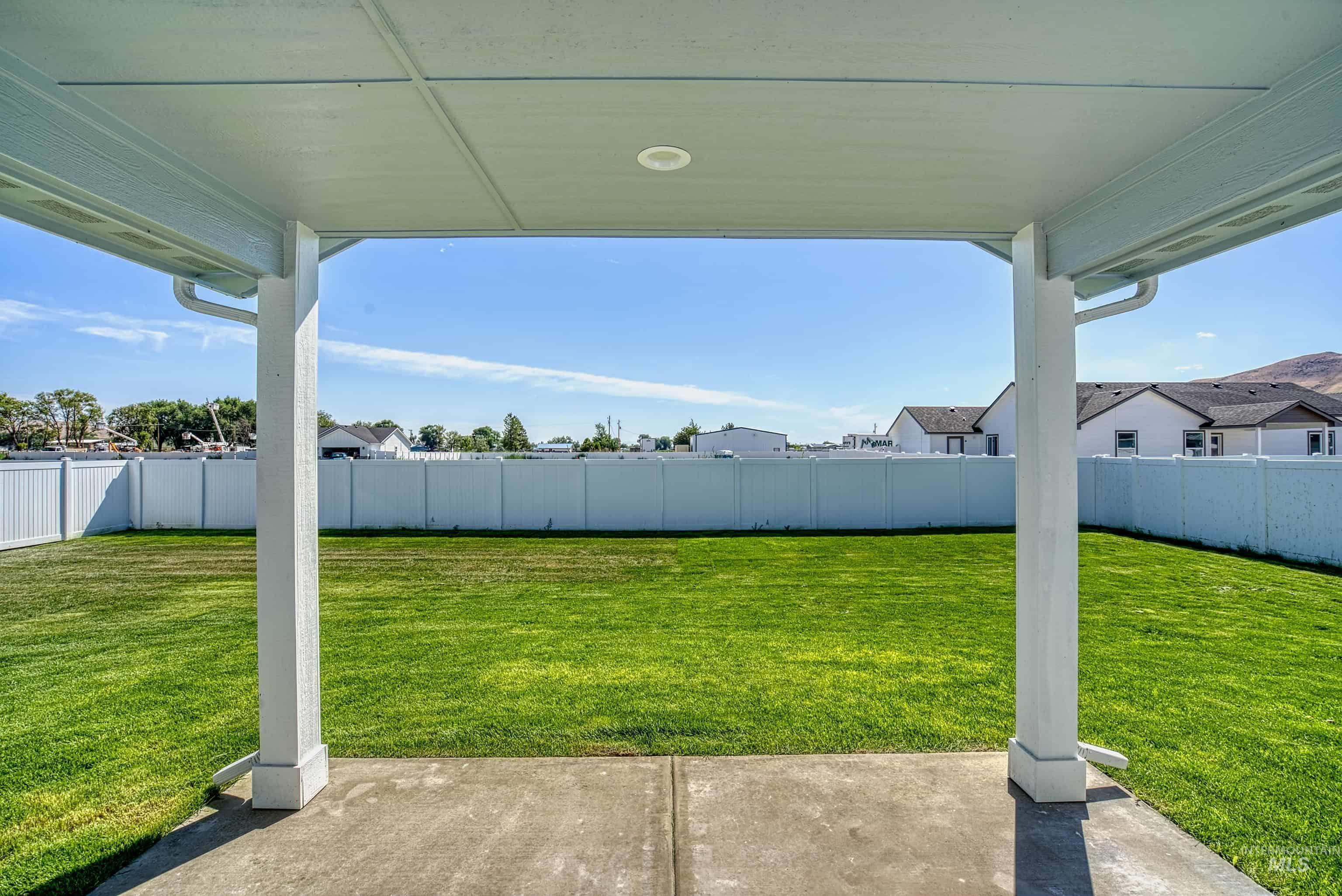 960 Campbell St, Vale, Oregon 97918, 4 Bedrooms, 2 Bathrooms, Residential For Sale, Price $349,900, 98983487